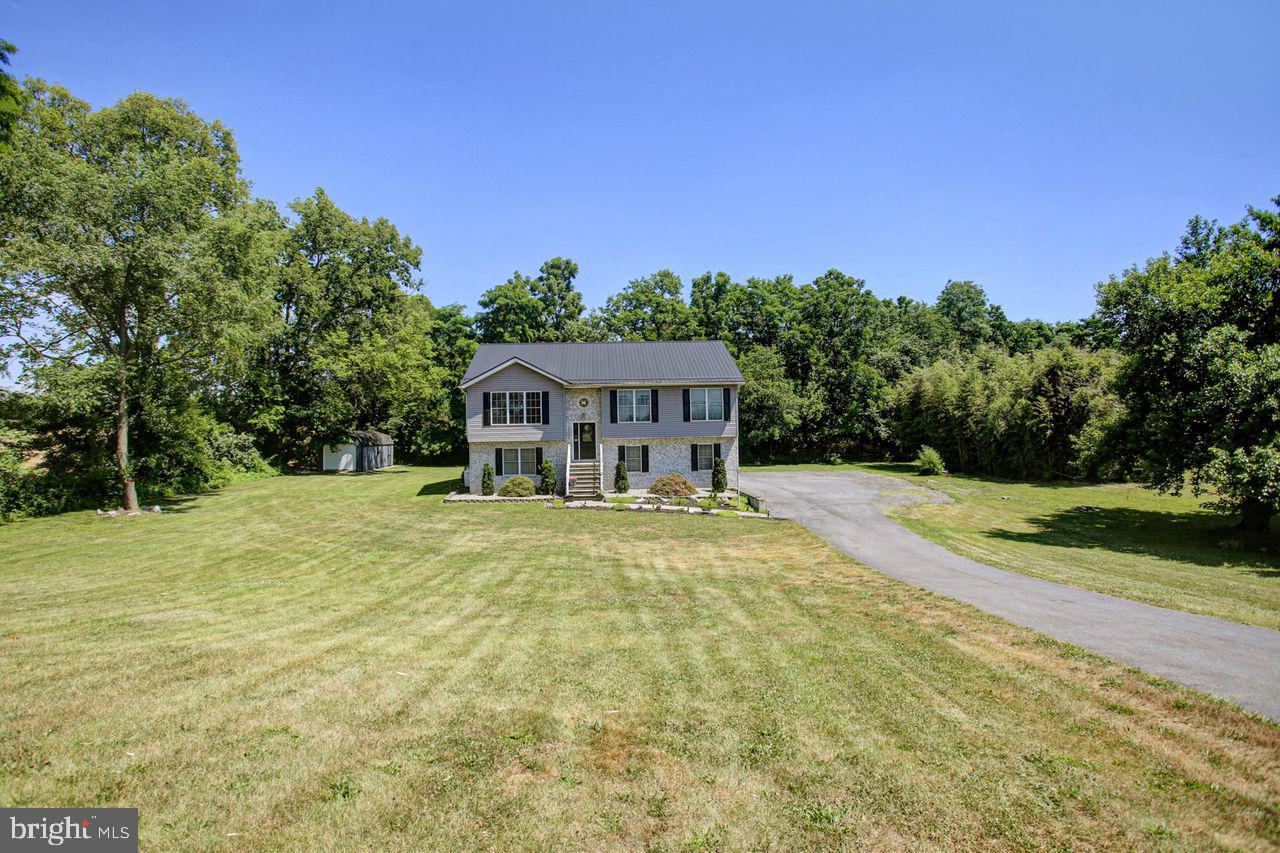 8333 BUCHANAN TRAIL W