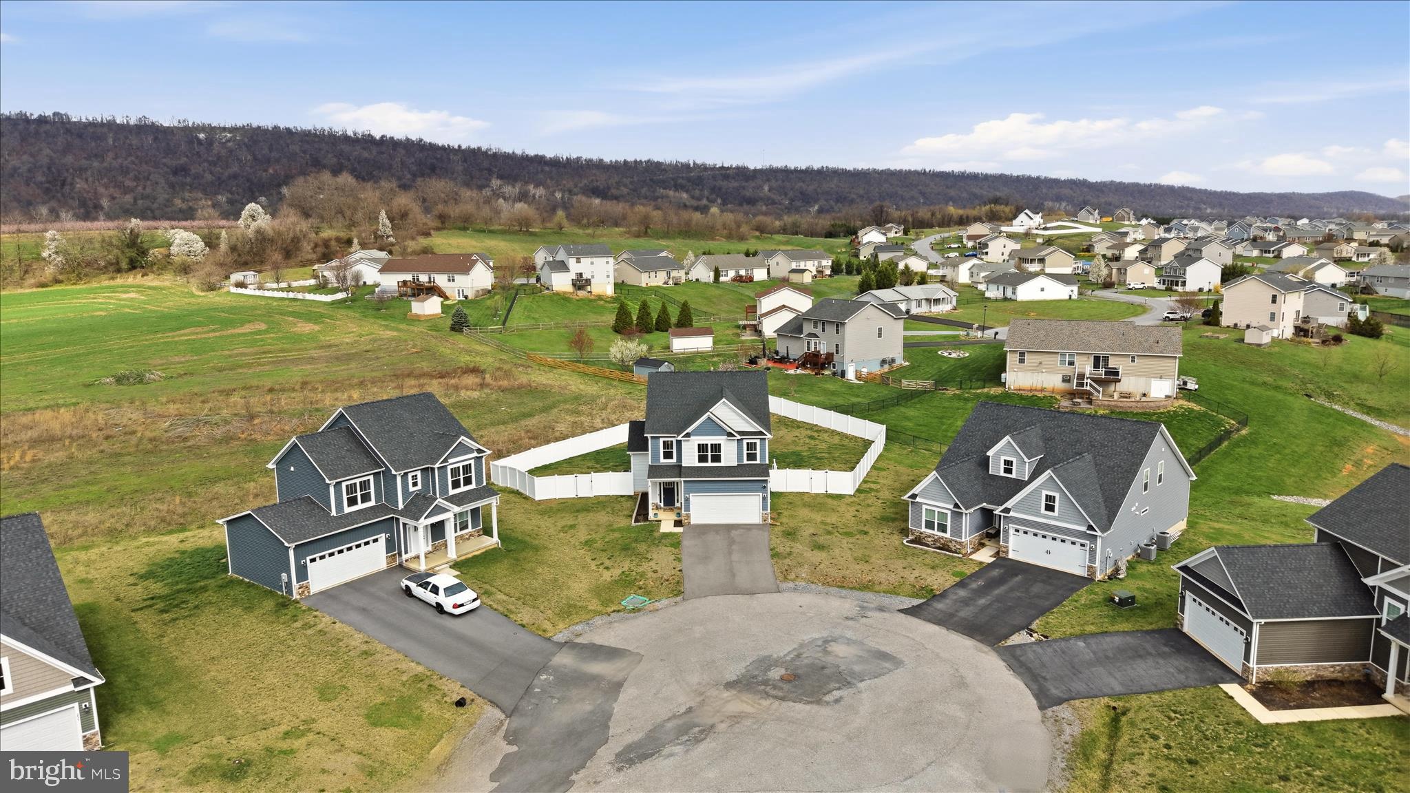 BUTLERS BRIDGE - Residential