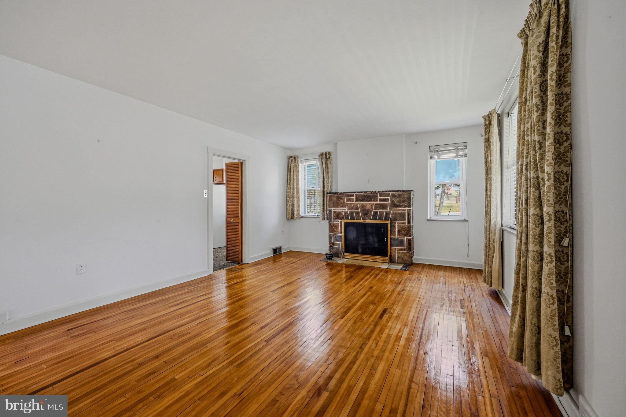 411 N CLEVELAND AVENUE