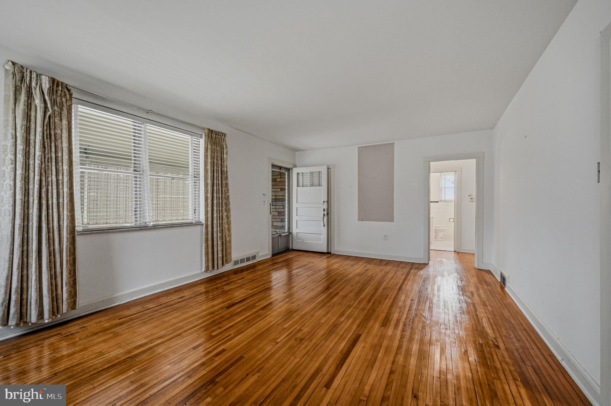 411 N CLEVELAND AVENUE