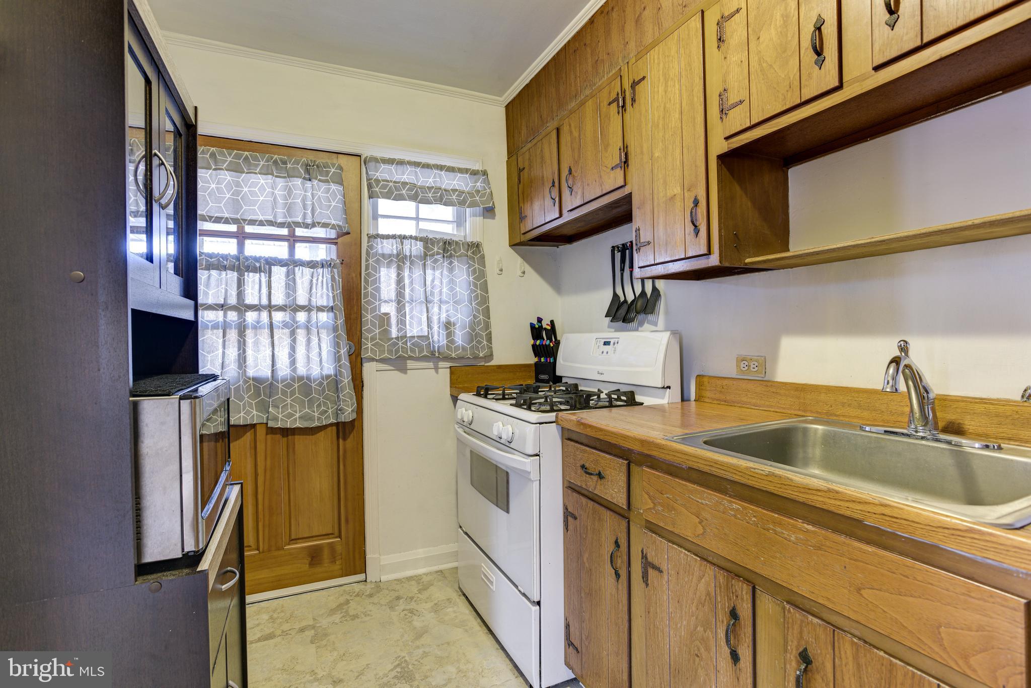 MIDDLESEX - Residential