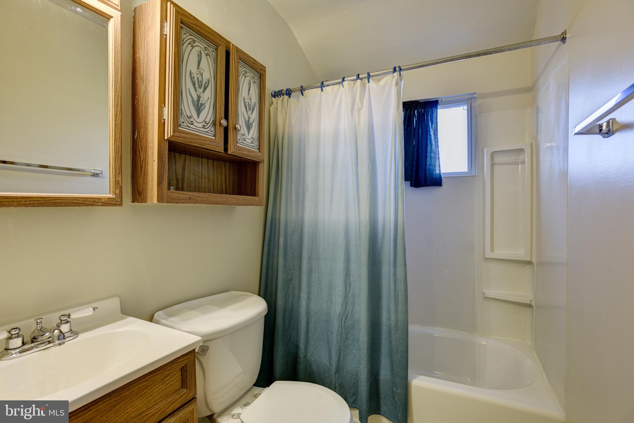 MIDDLESEX - Residential