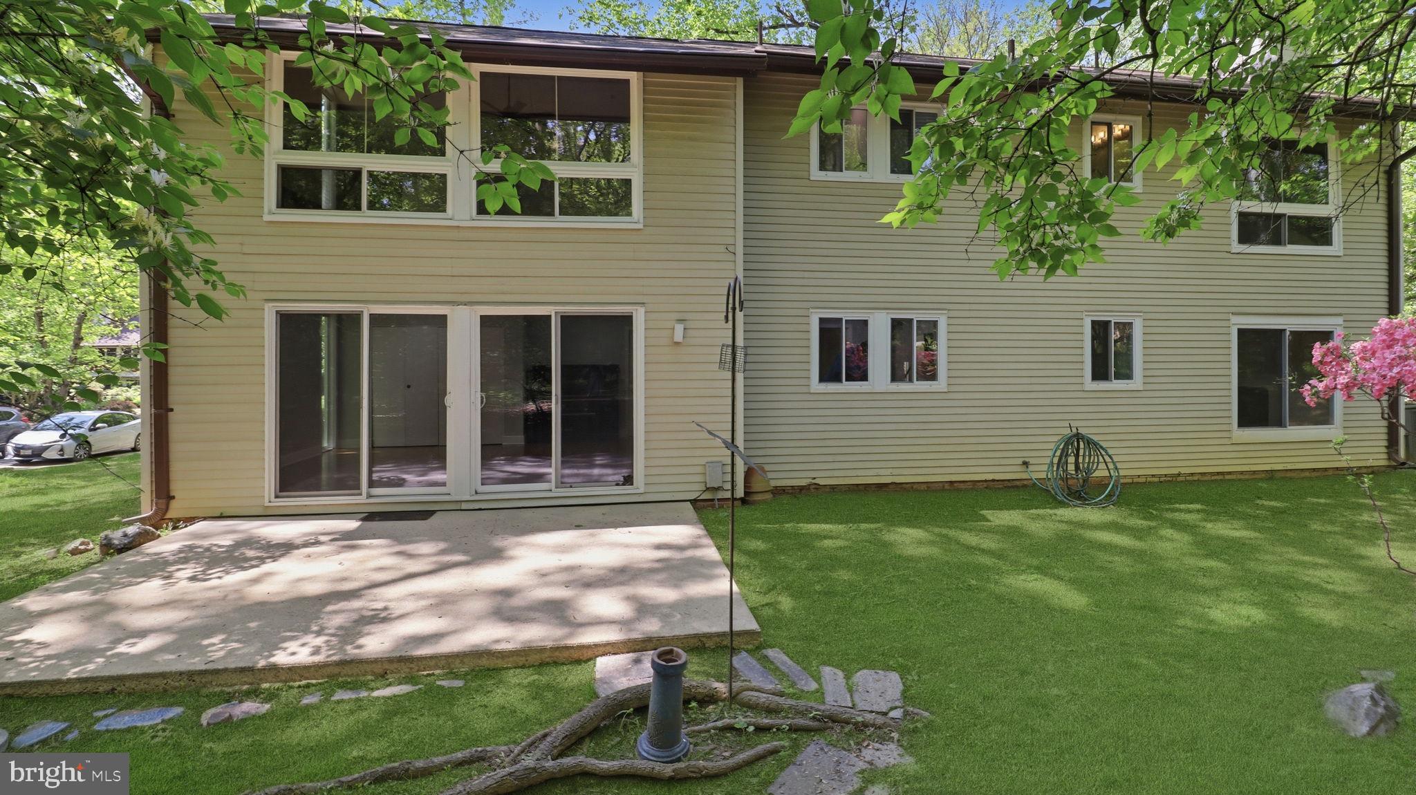 NEW MARK COMMONS - Residential