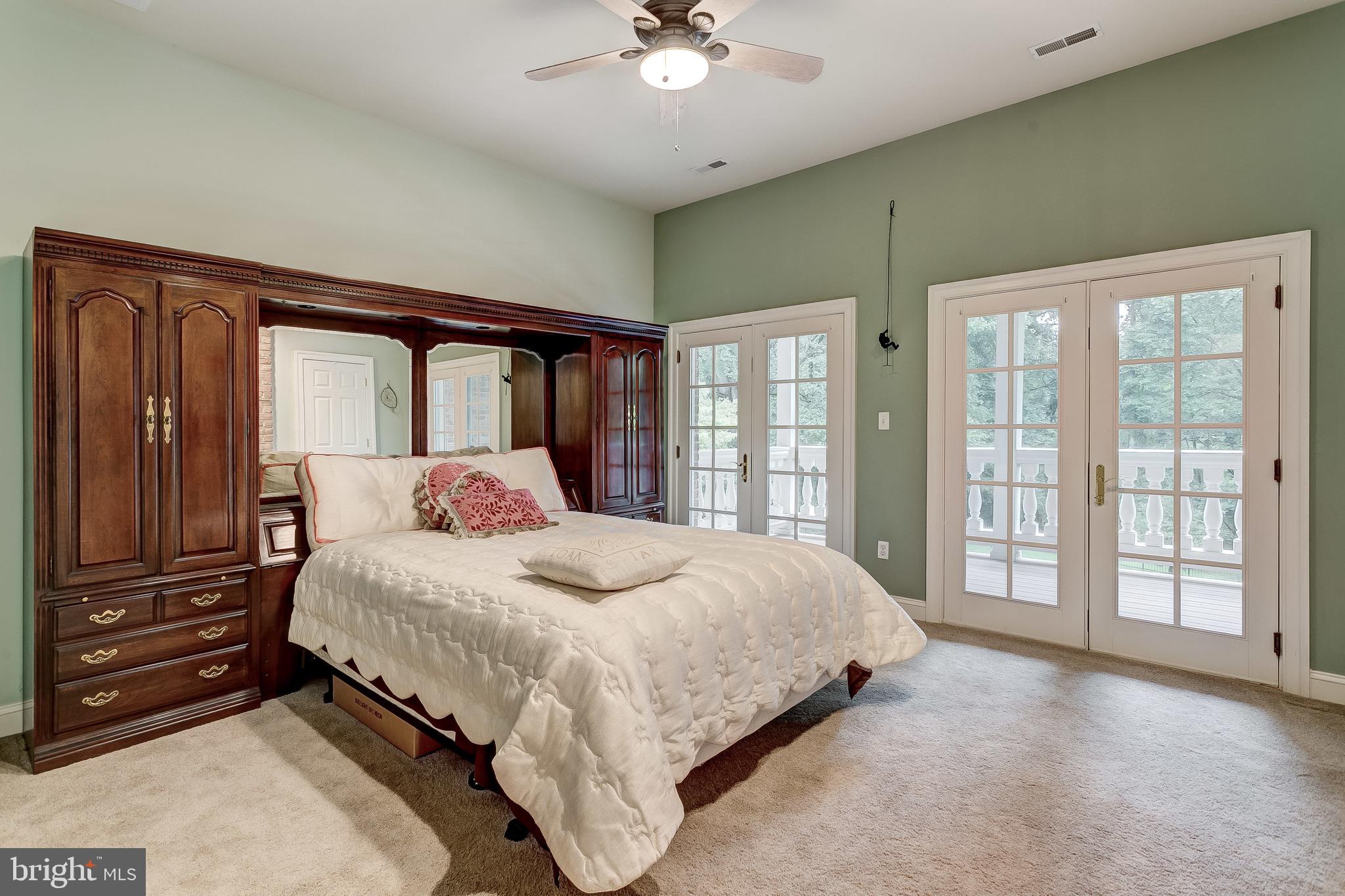 VILLAGE OF HARPERS CHOICE - Residential