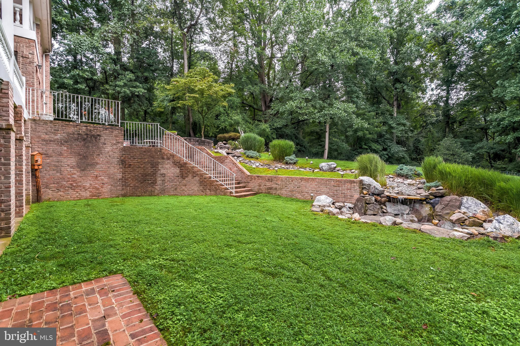 VILLAGE OF HARPERS CHOICE - Residential