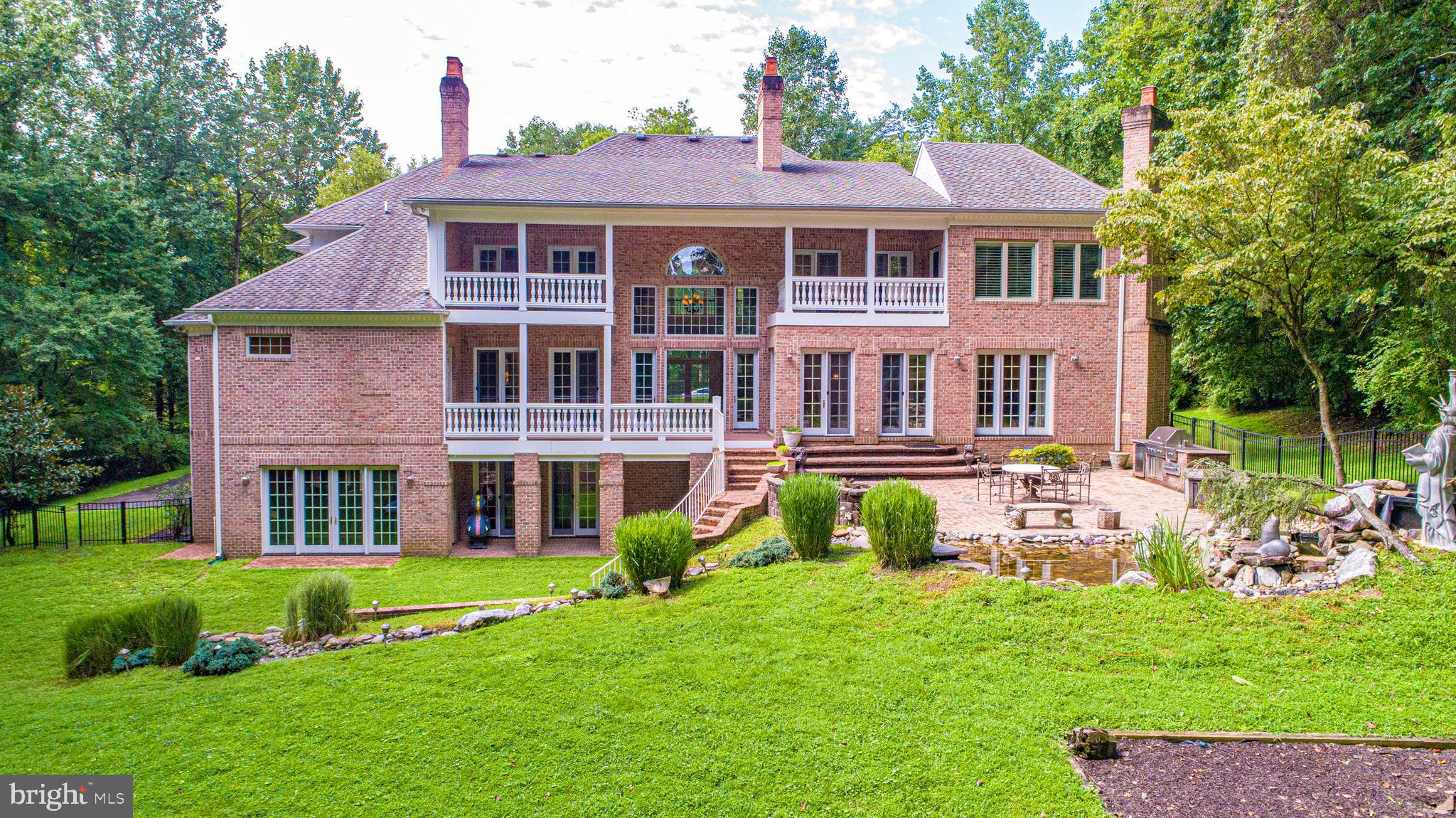 VILLAGE OF HARPERS CHOICE - Residential