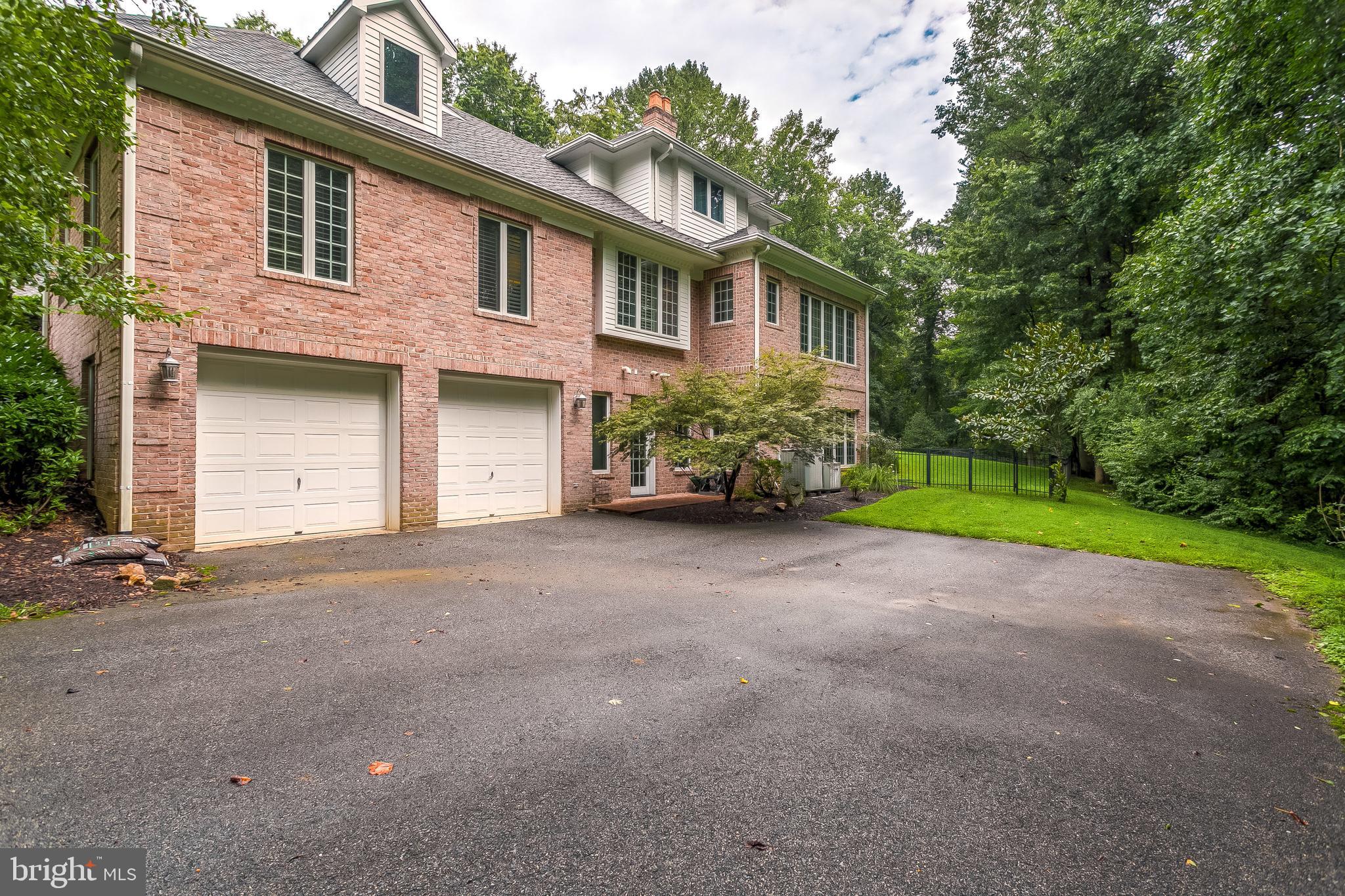 VILLAGE OF HARPERS CHOICE - Residential