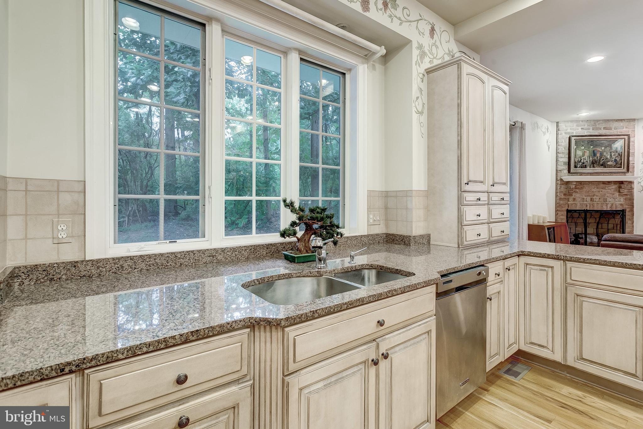 VILLAGE OF HARPERS CHOICE - Residential