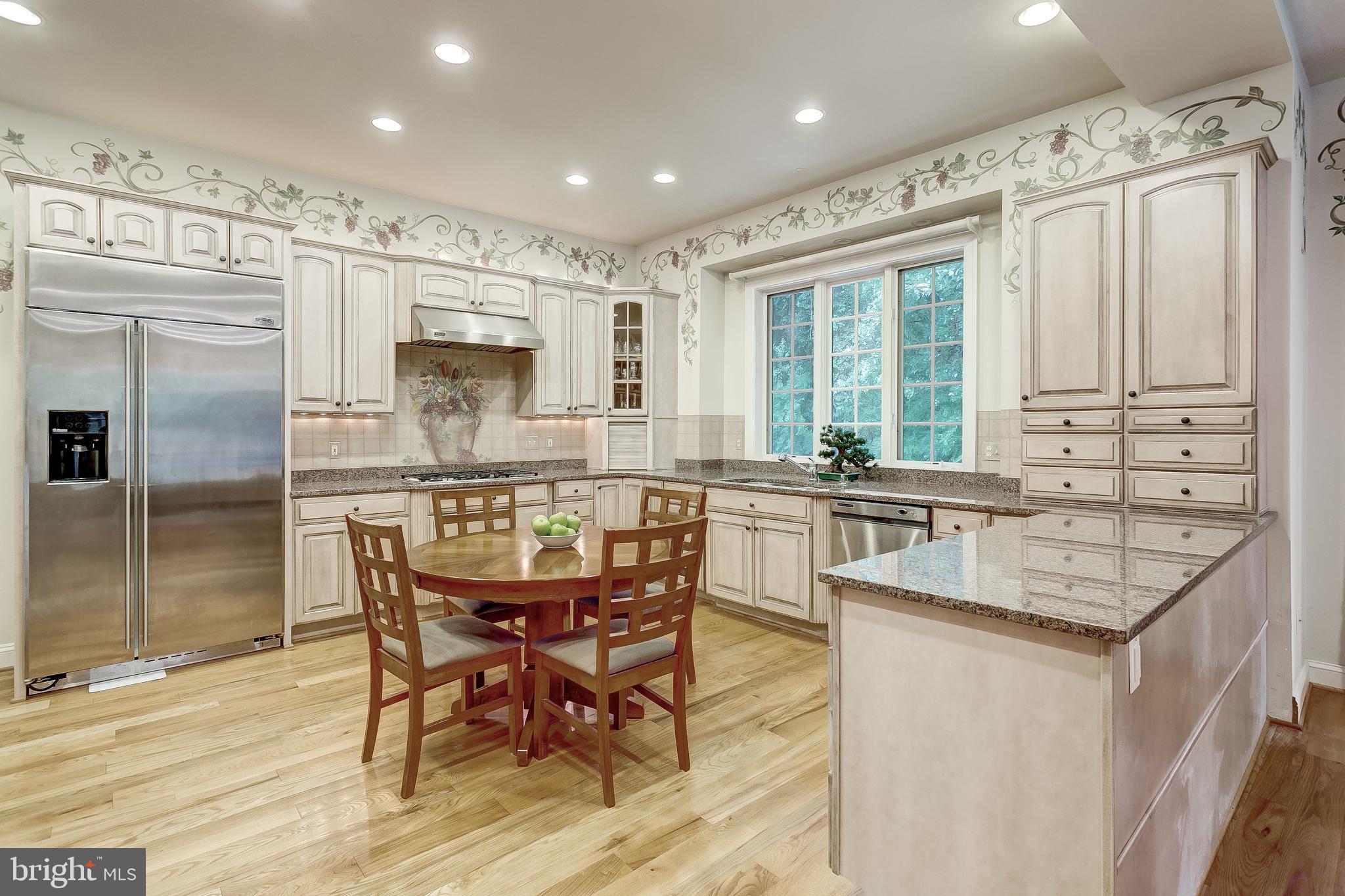 VILLAGE OF HARPERS CHOICE - Residential