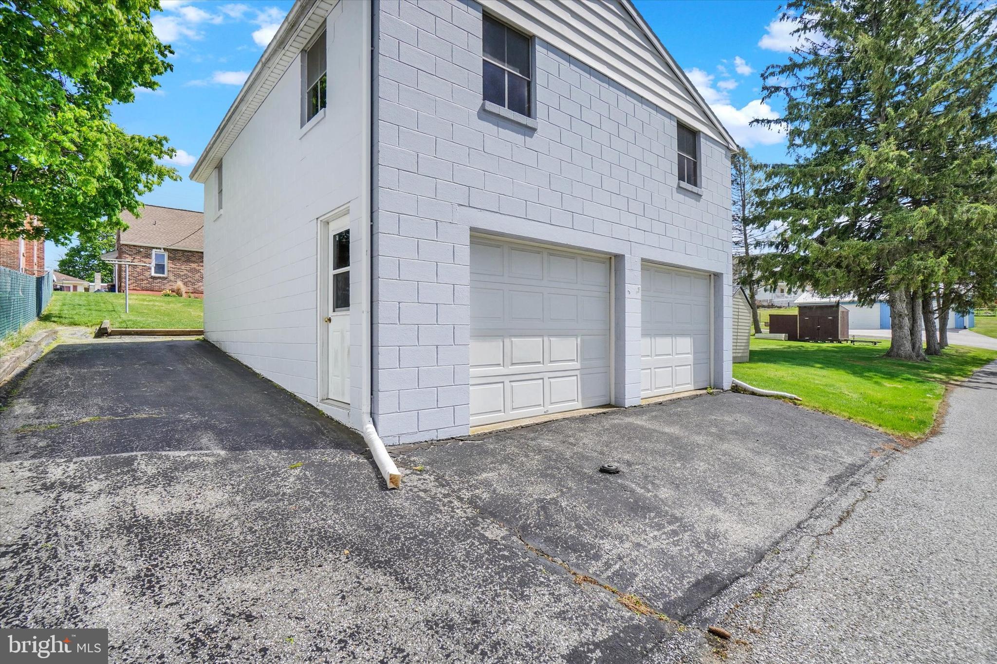 DALLASTOWN BORO - Residential