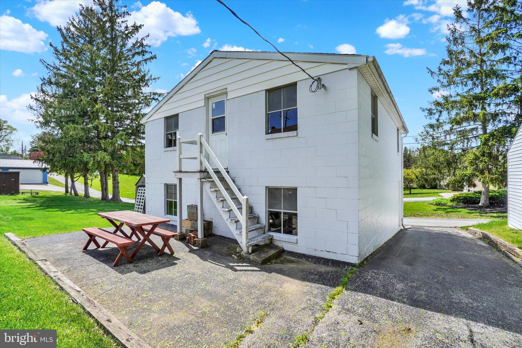 DALLASTOWN BORO - Residential