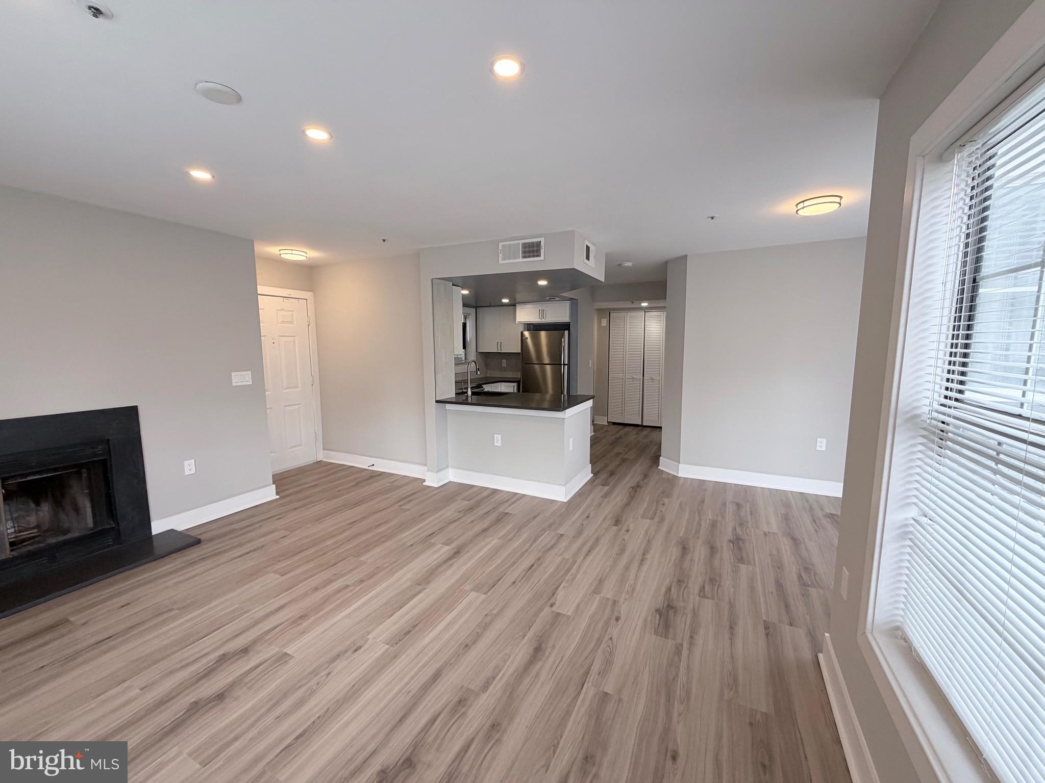 VISTAS AT BOWIE - Residential Lease