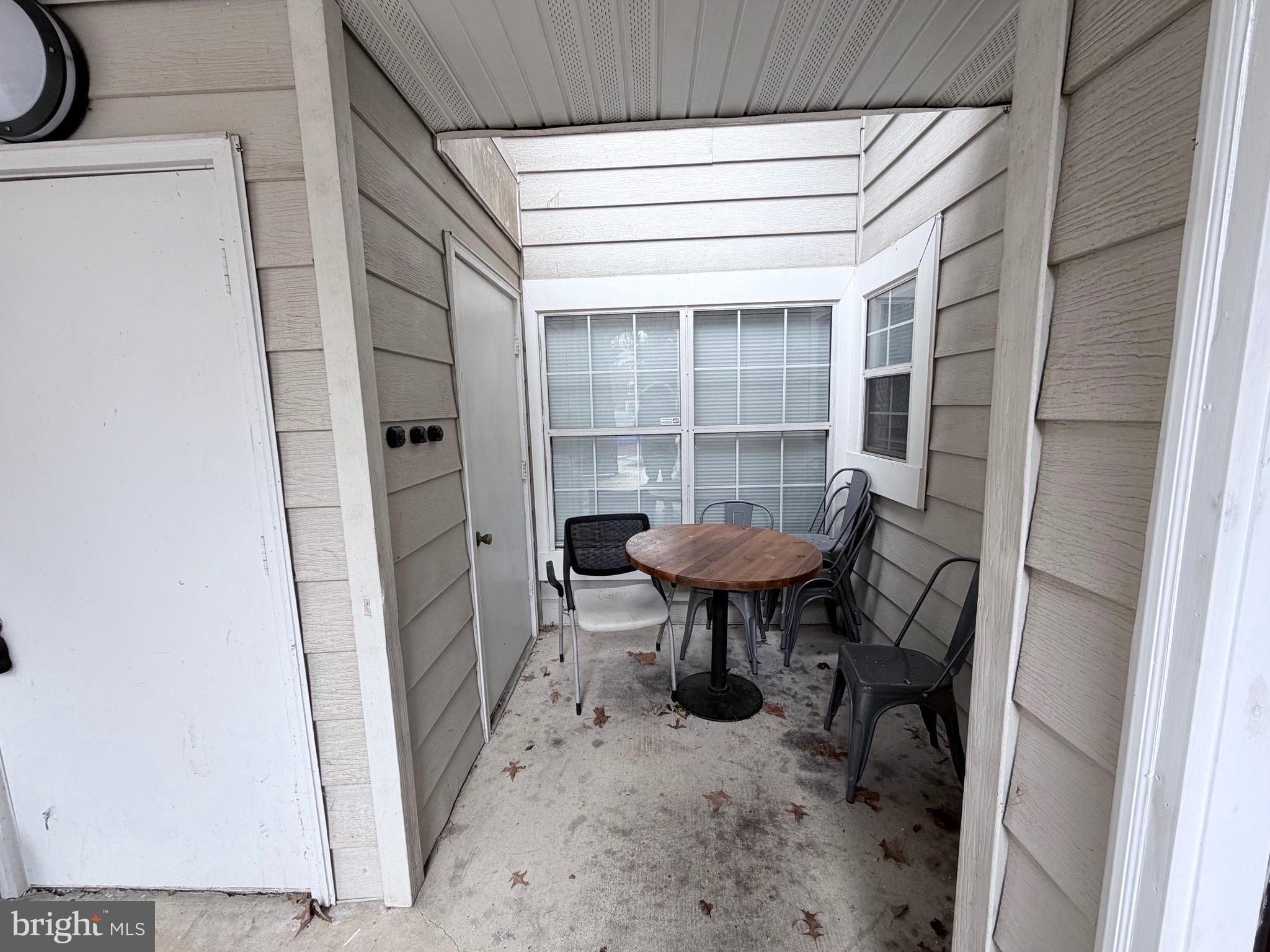 VISTAS AT BOWIE - Residential Lease