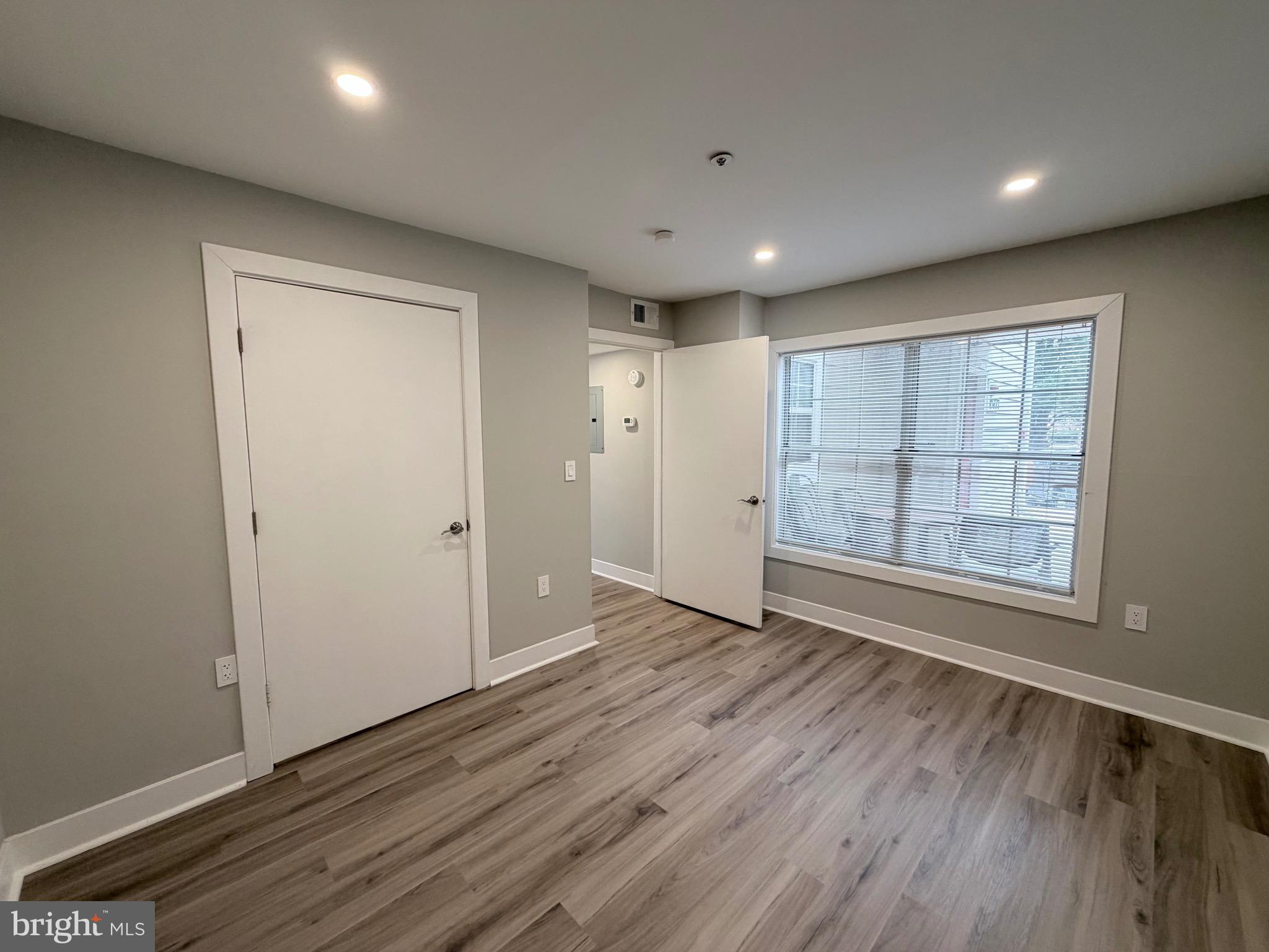 VISTAS AT BOWIE - Residential Lease