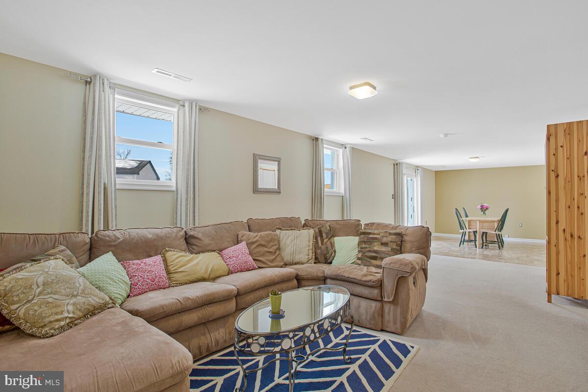 OLDE MILL - Residential