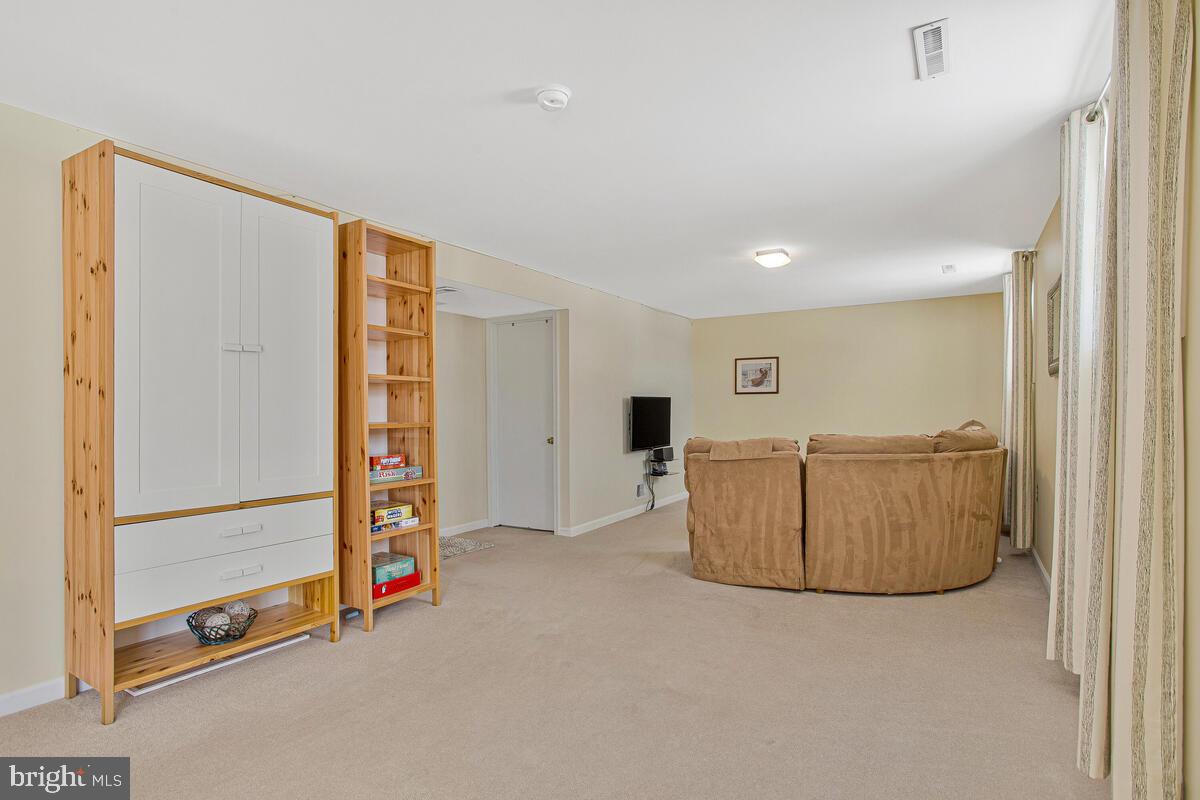 OLDE MILL - Residential