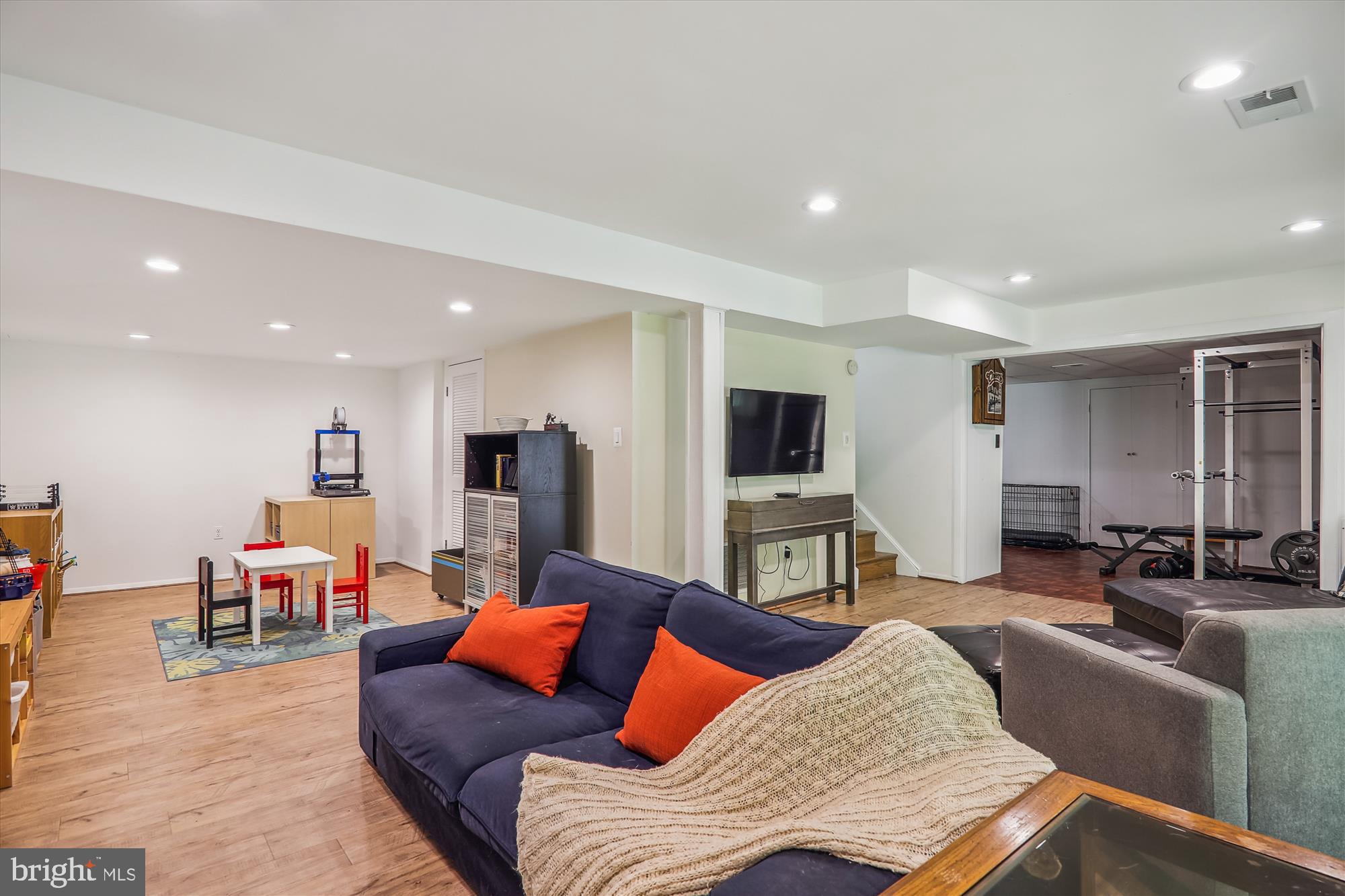 FAIRKNOLL - Residential