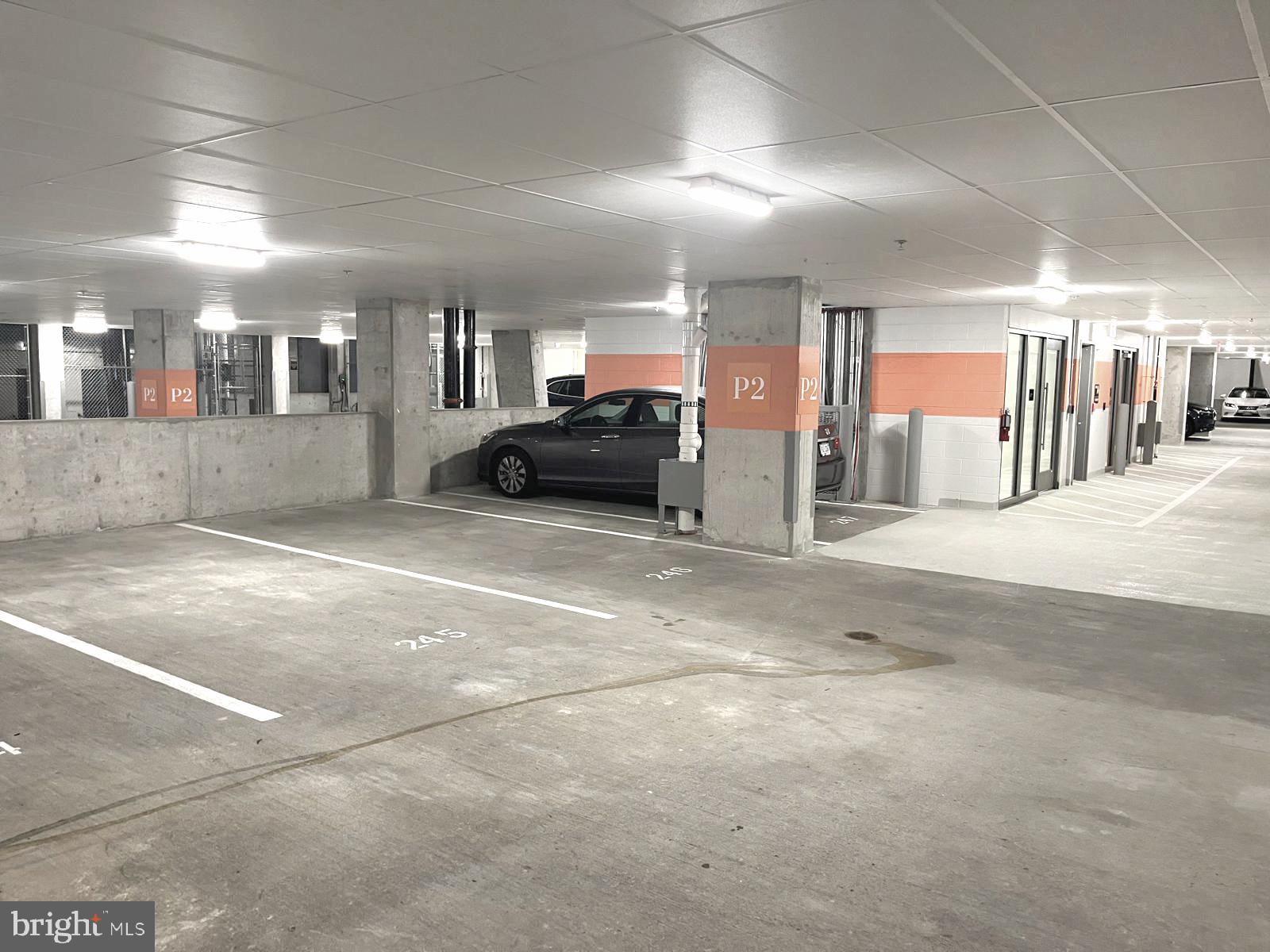 TYSONS CORNER - Residential Lease