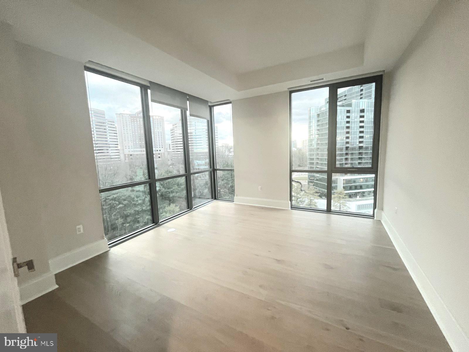 TYSONS CORNER - Residential Lease