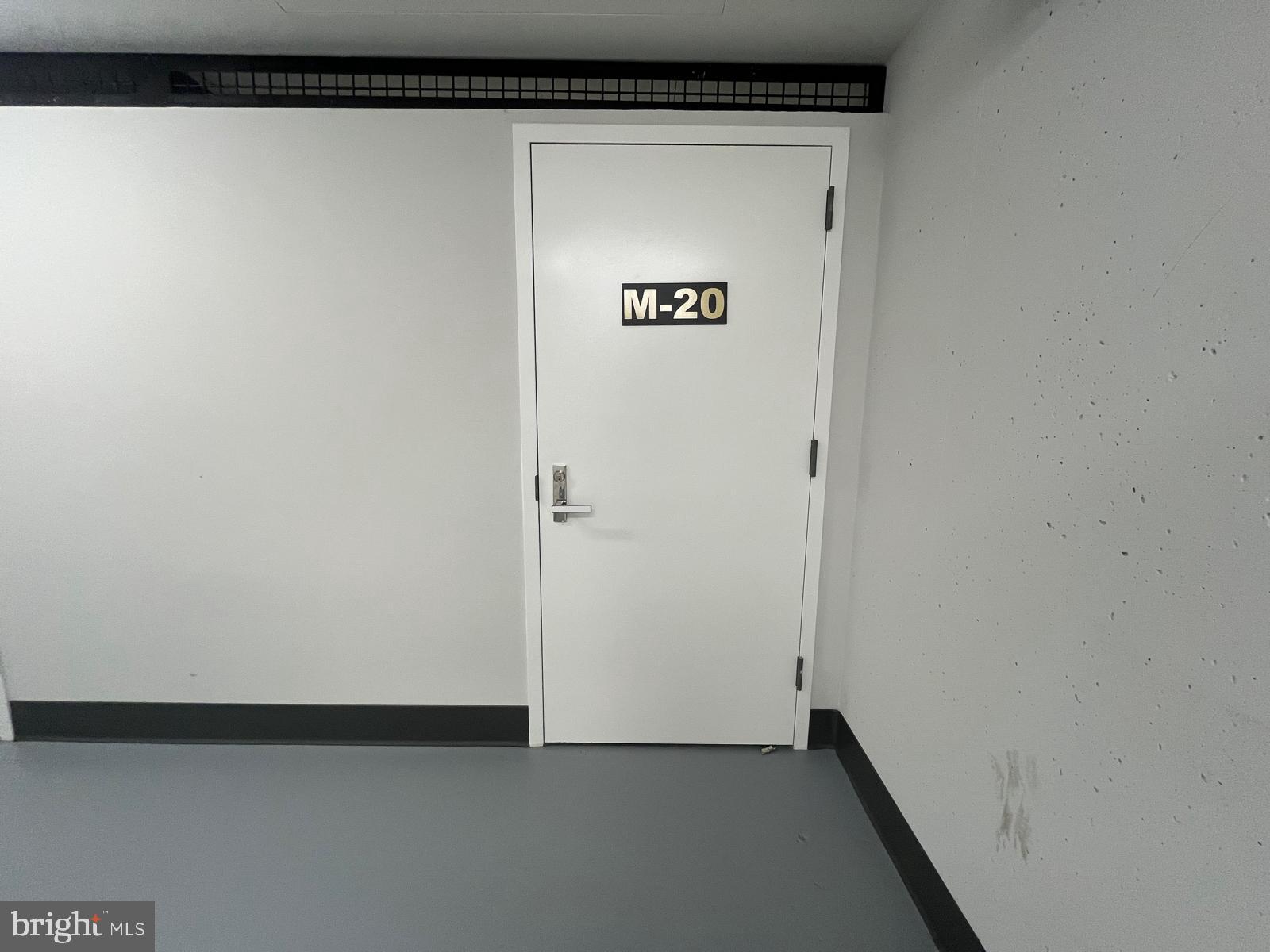 TYSONS CORNER - Residential Lease