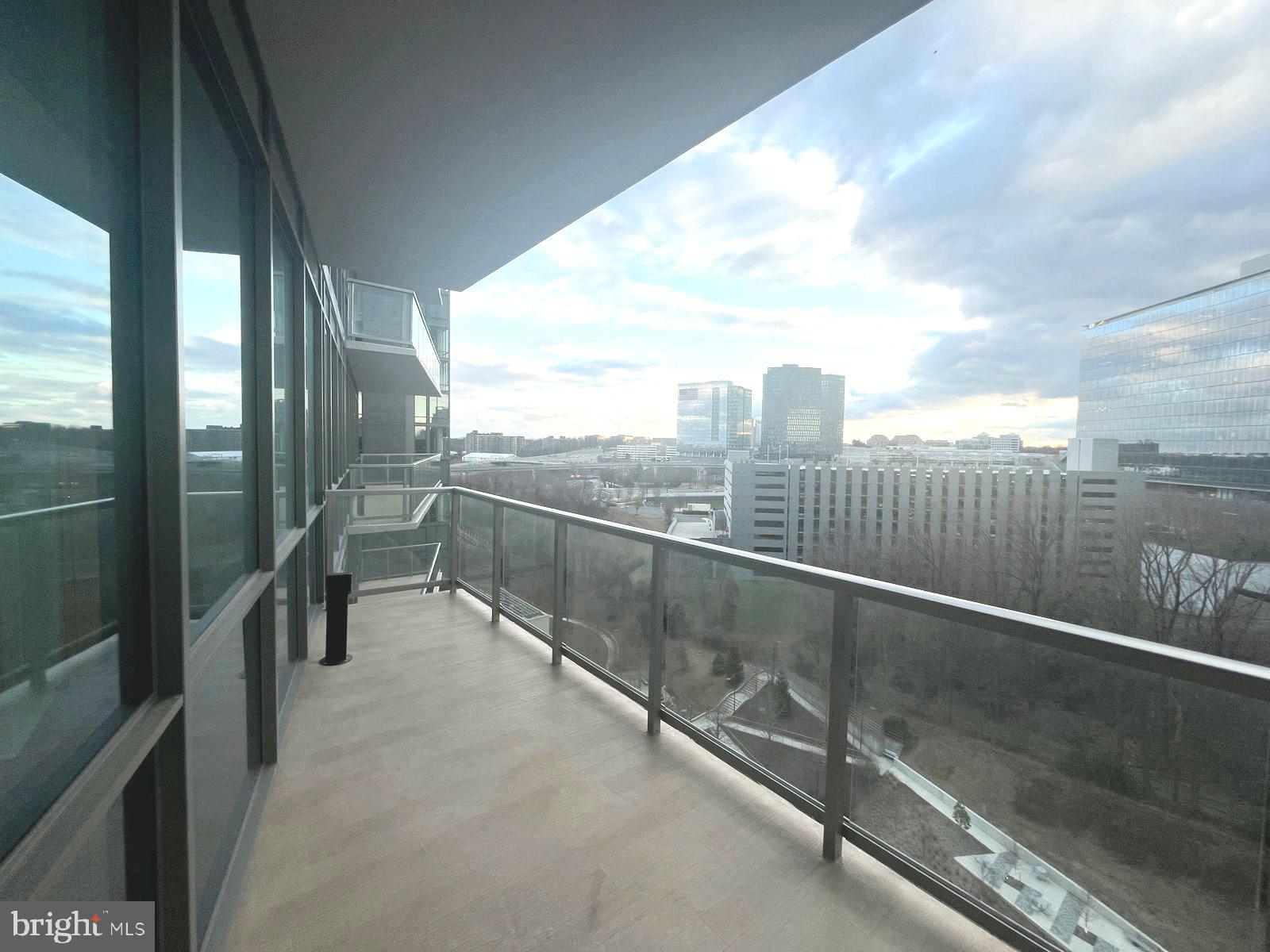 TYSONS CORNER - Residential Lease