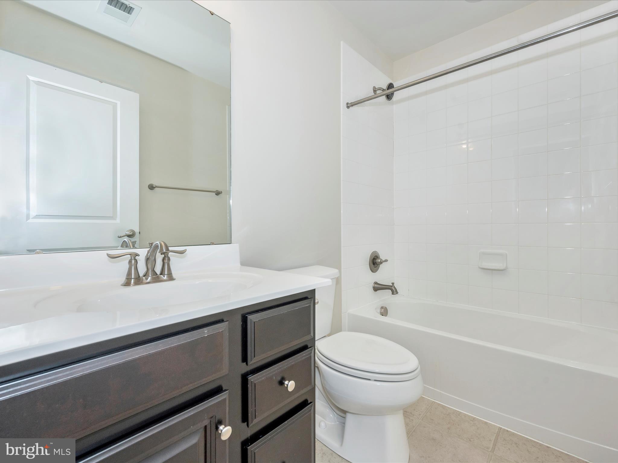 POTOMAC STATION - Residential