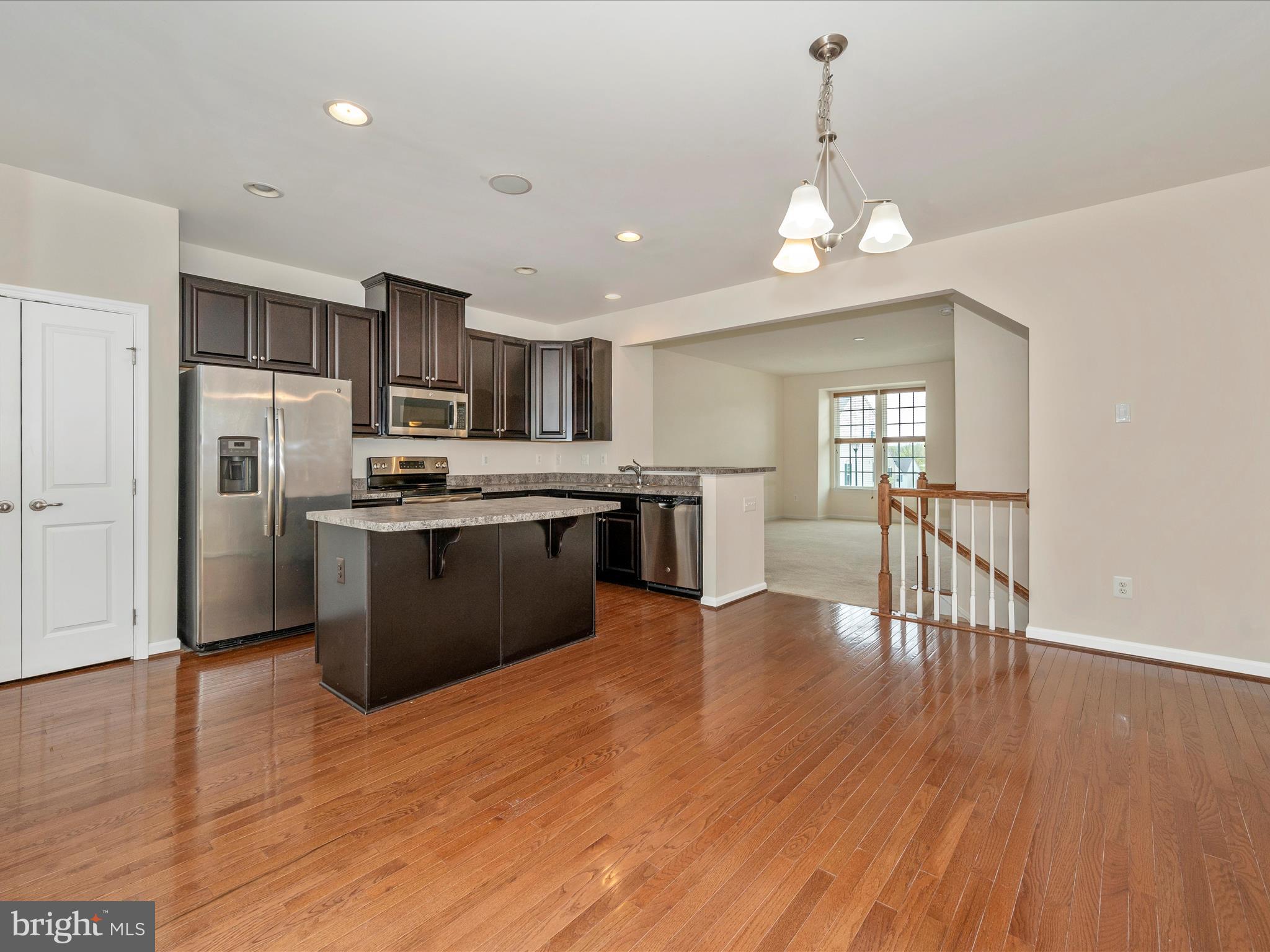 POTOMAC STATION - Residential