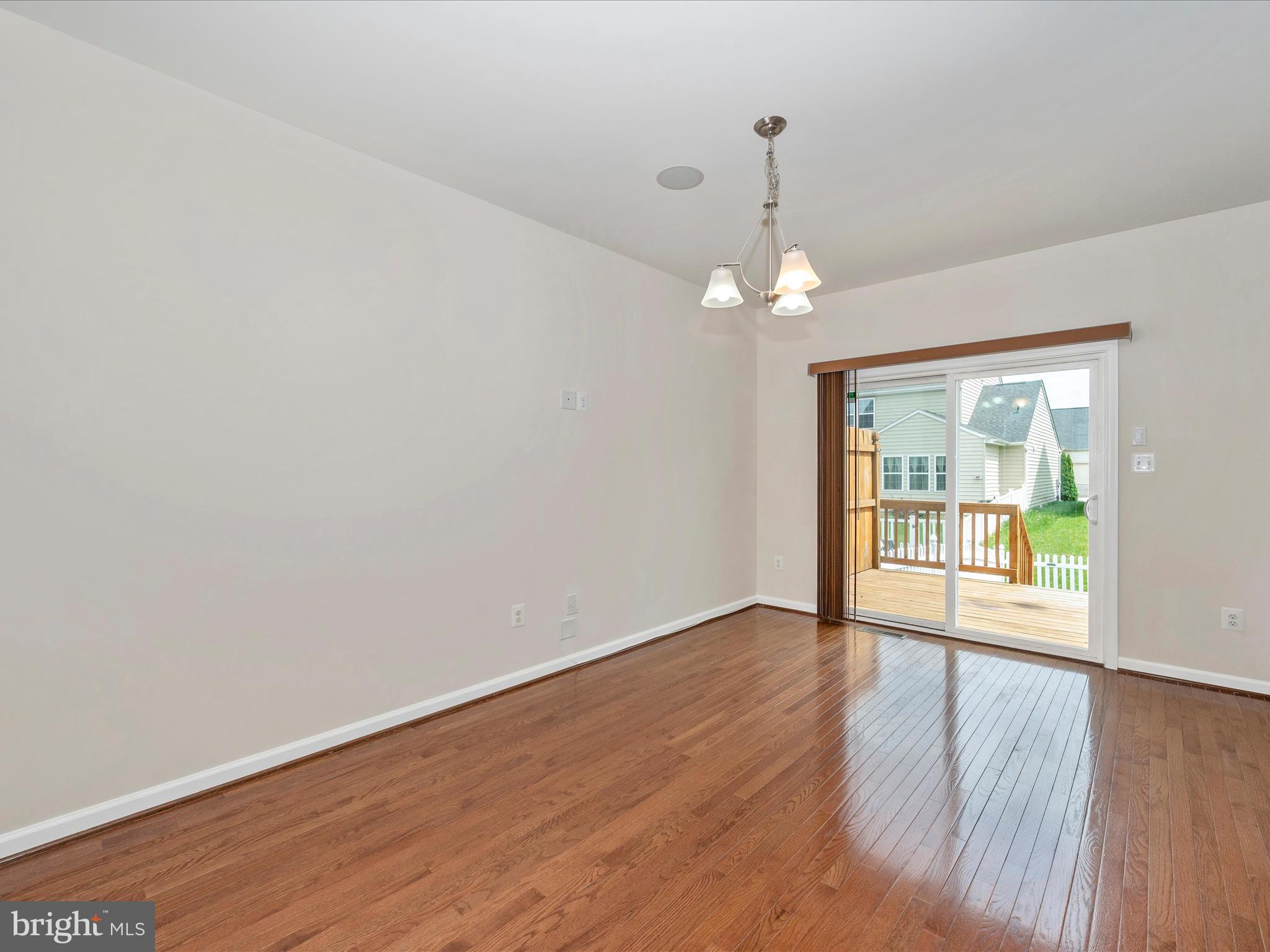 POTOMAC STATION - Residential