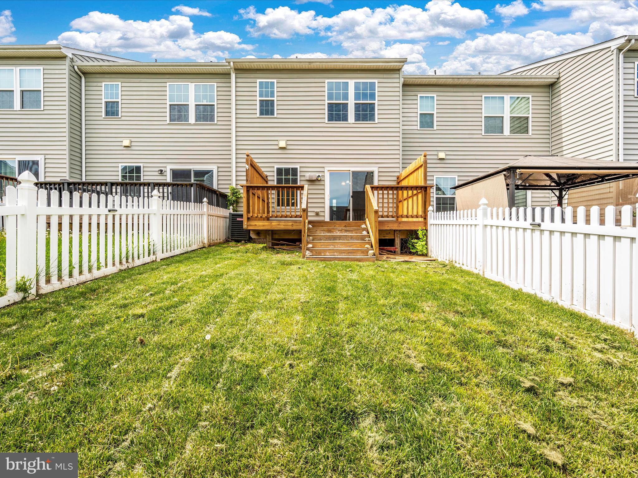 POTOMAC STATION - Residential