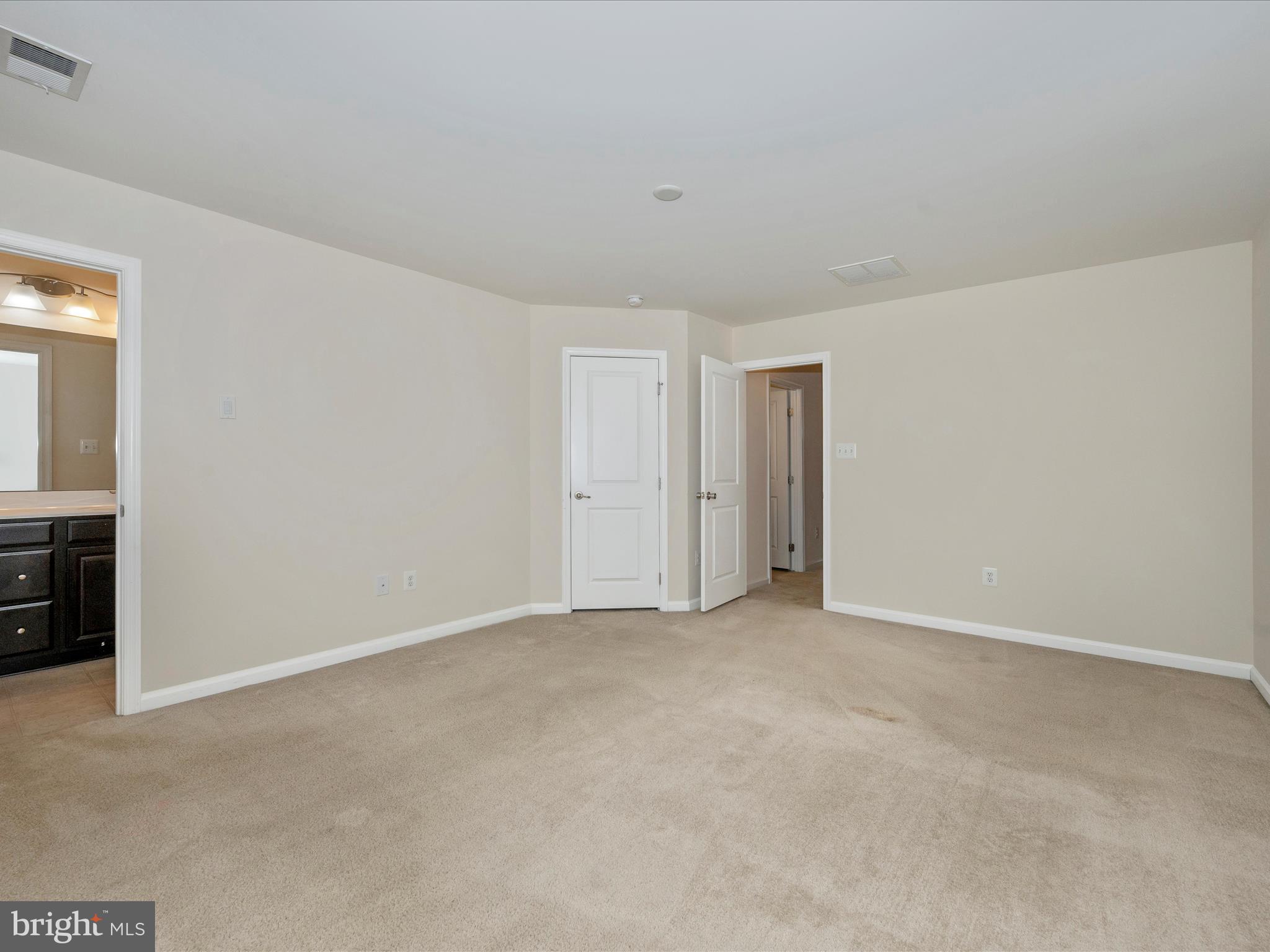 POTOMAC STATION - Residential