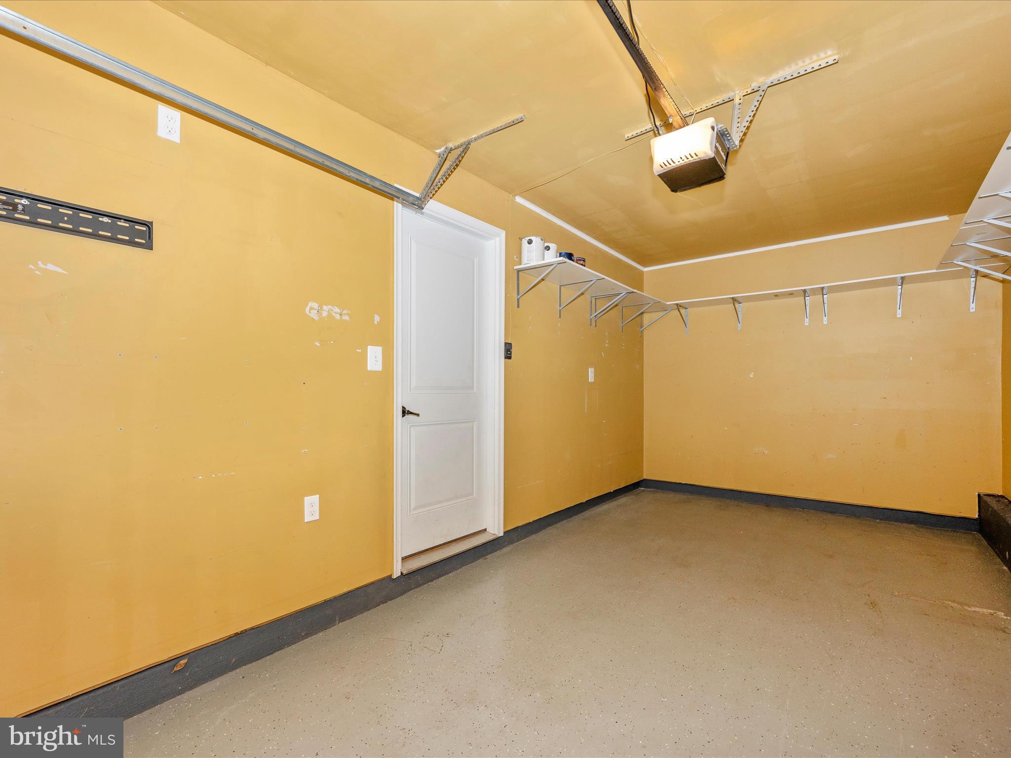 POTOMAC STATION - Residential