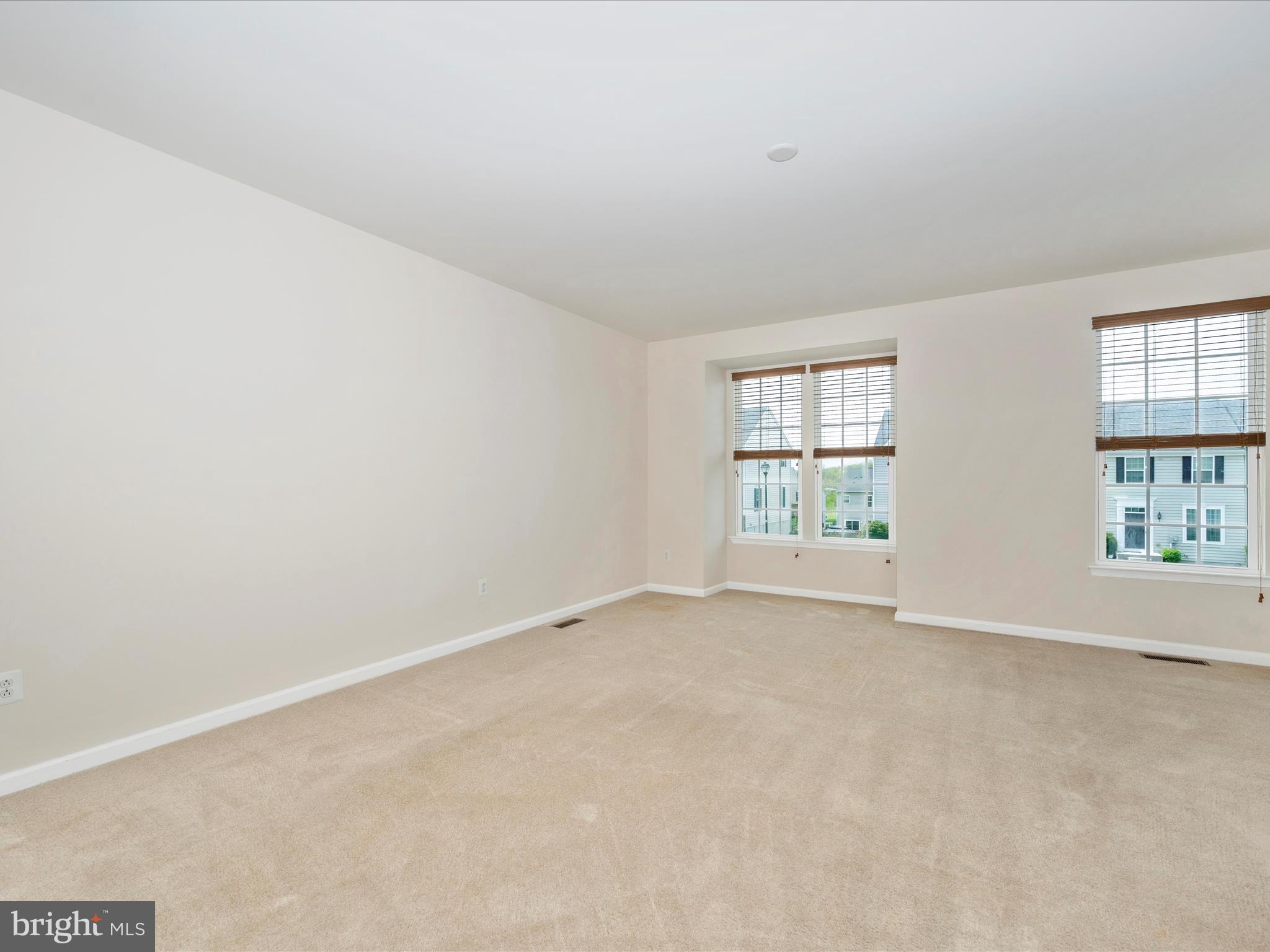 POTOMAC STATION - Residential