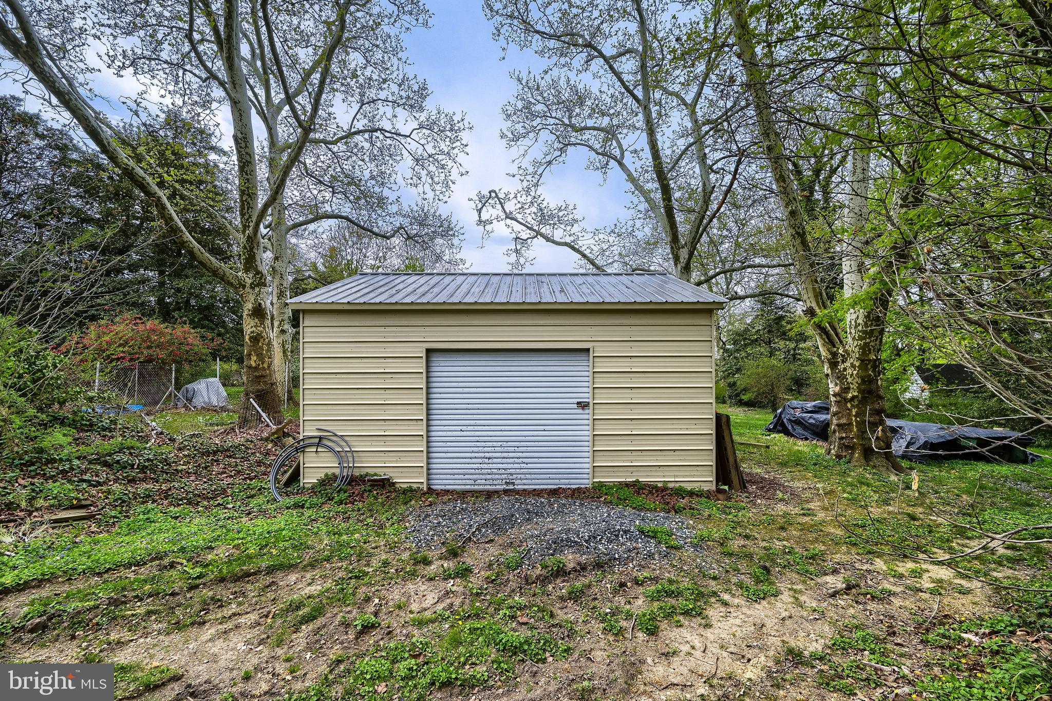 LOCH HILL - Residential