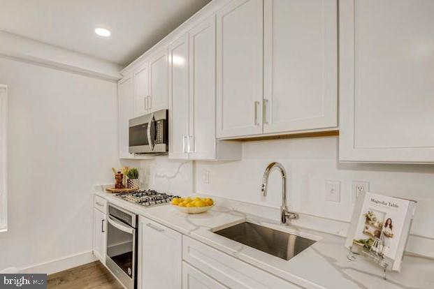 COLUMBIA HEIGHTS - Residential Lease