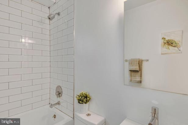 COLUMBIA HEIGHTS - Residential Lease
