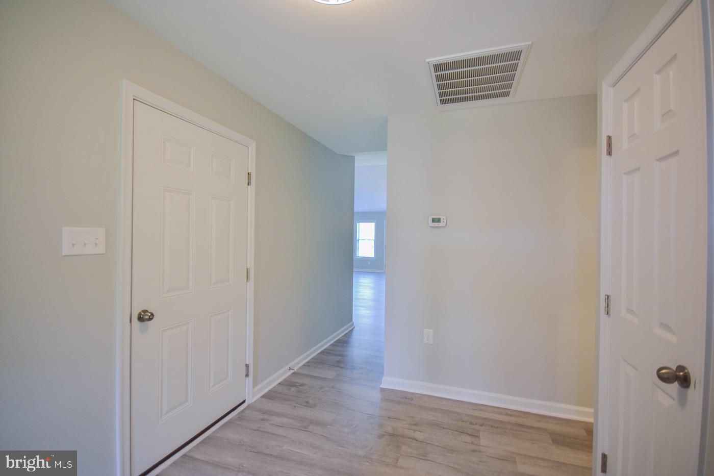 LOCUST HILL - Residential