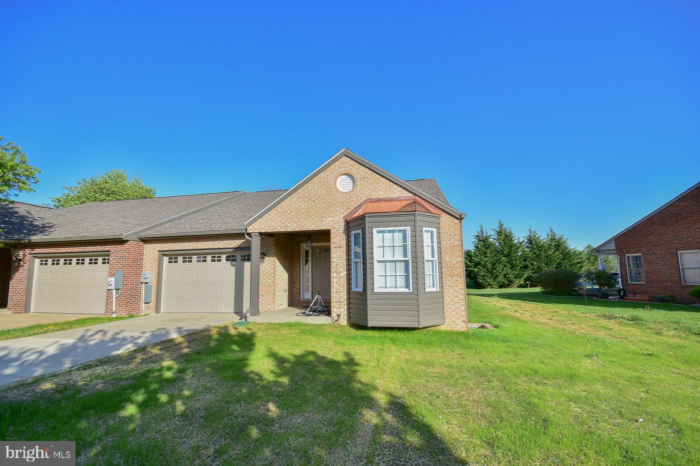 LOCUST HILL - Residential