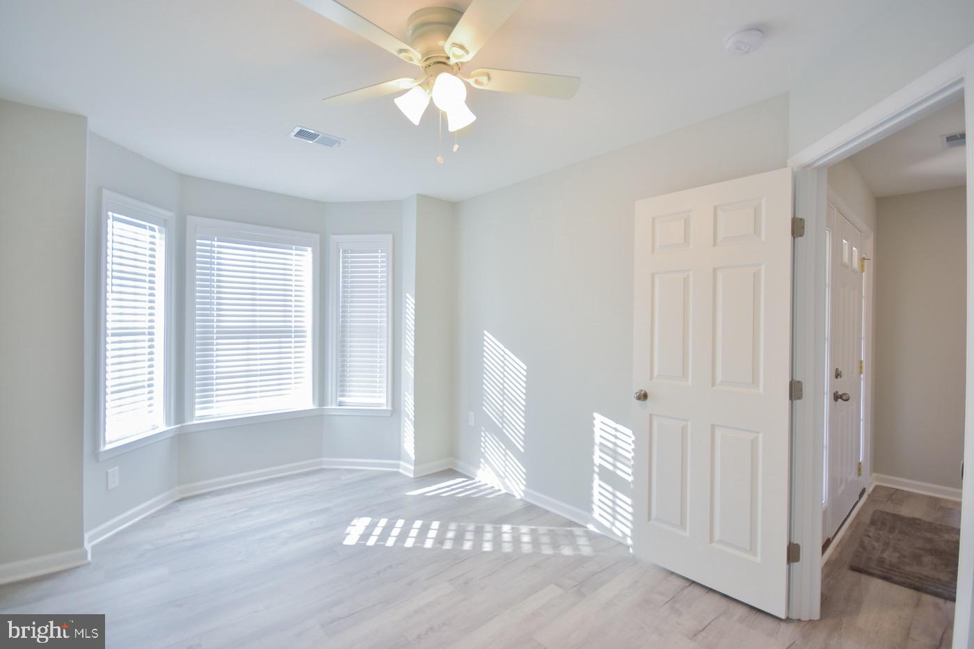 LOCUST HILL - Residential