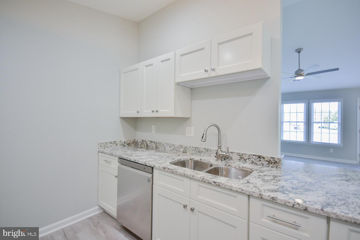 LOCUST HILL - Residential