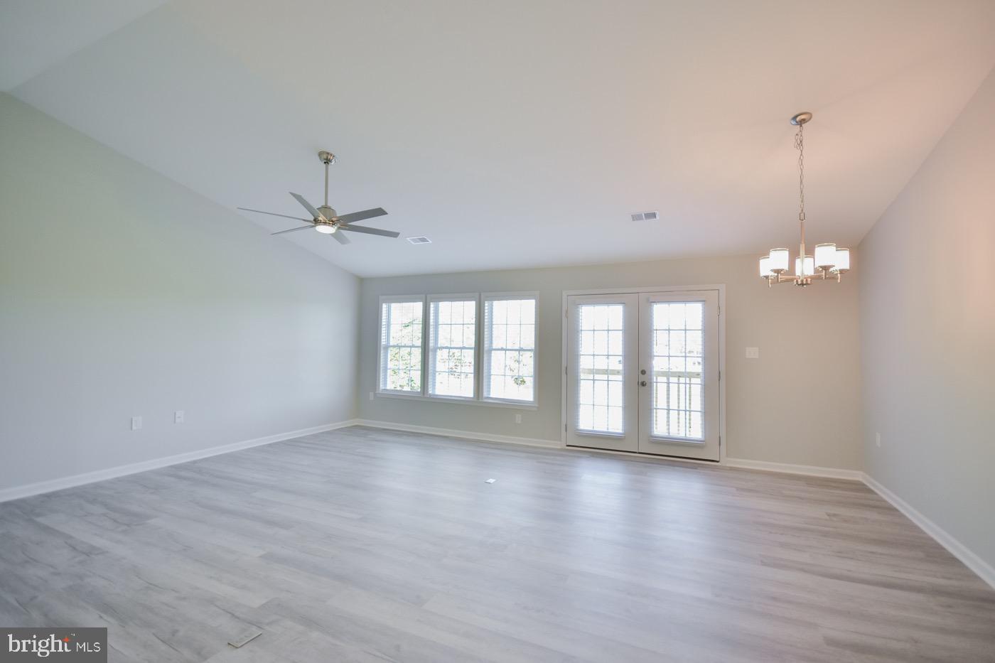 LOCUST HILL - Residential