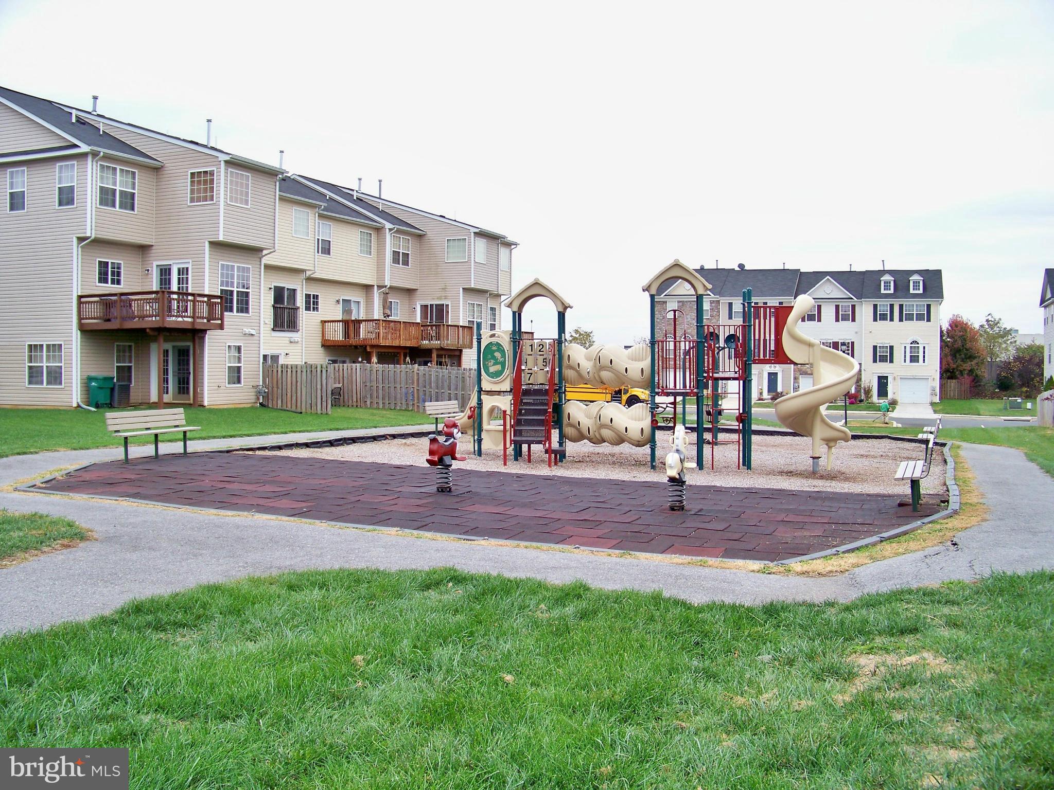 LIBERTY RUN - Residential