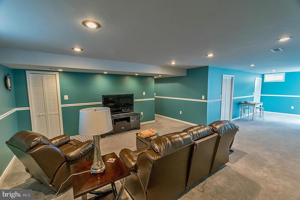 LIBERTY RUN - Residential