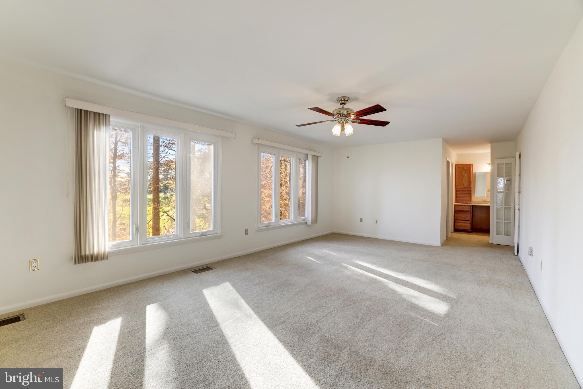 GREAT OAKS - Residential