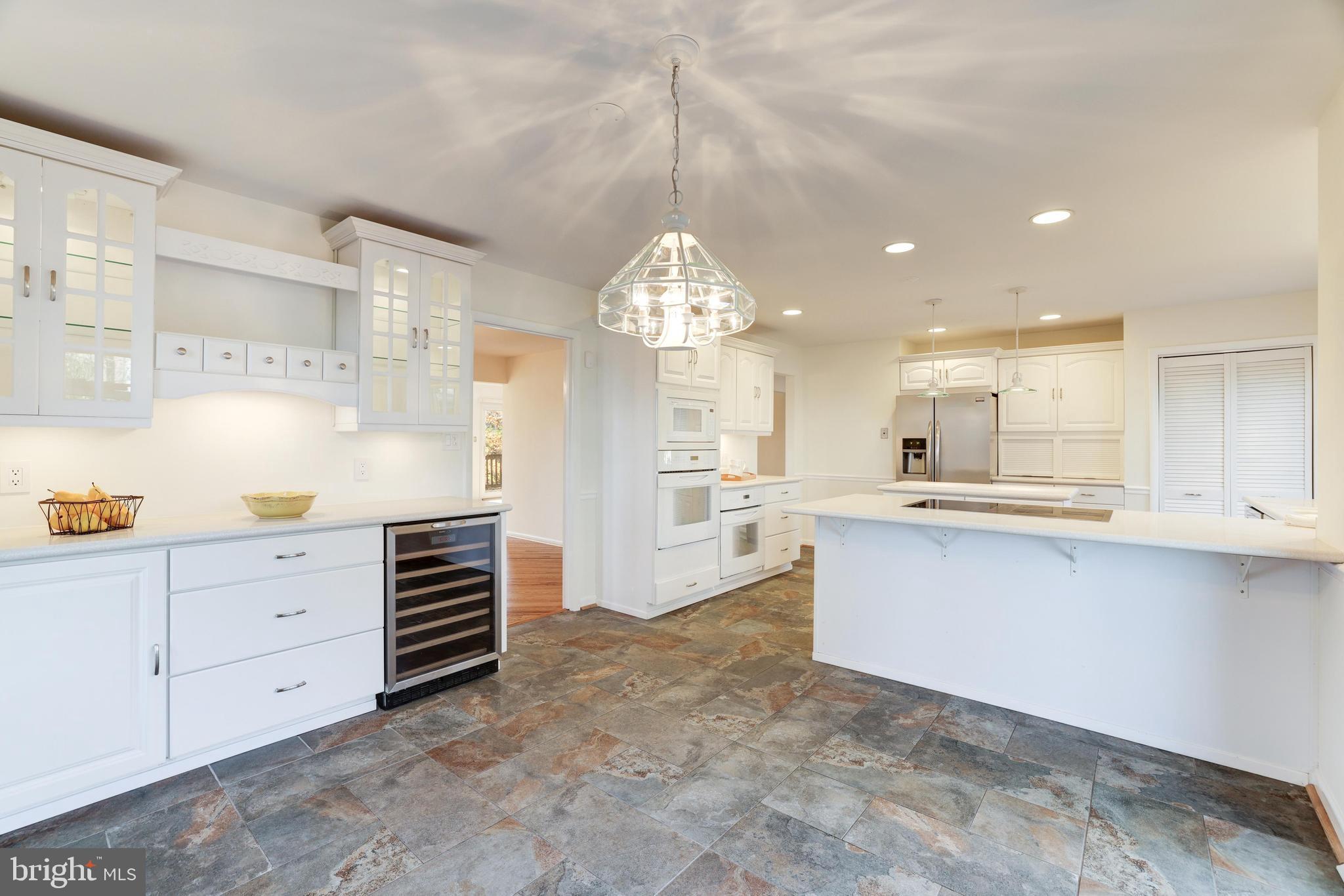 GREAT OAKS - Residential