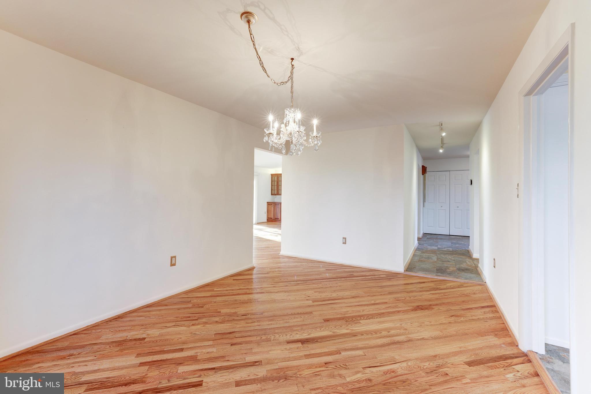 GREAT OAKS - Residential