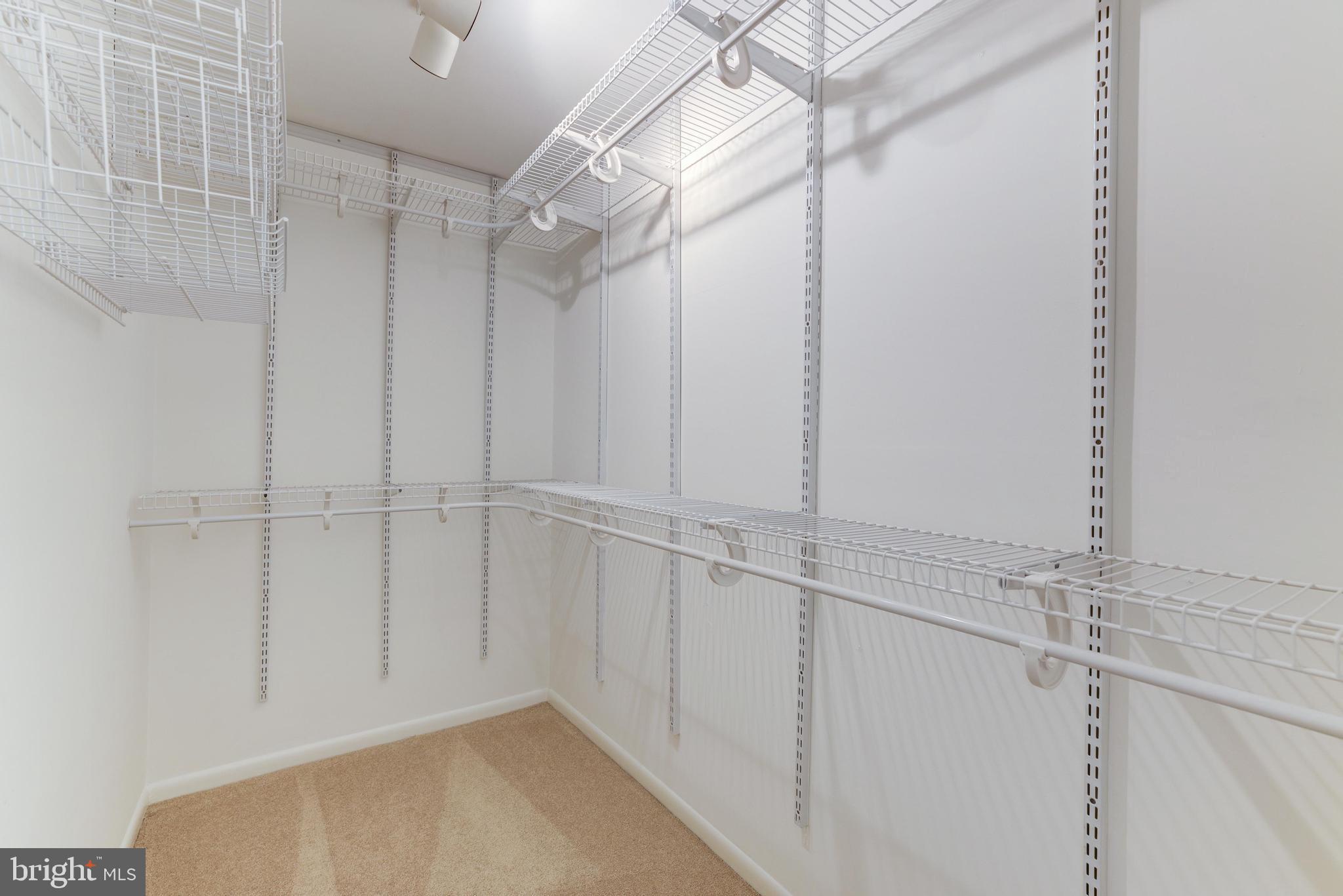 GREAT OAKS - Residential