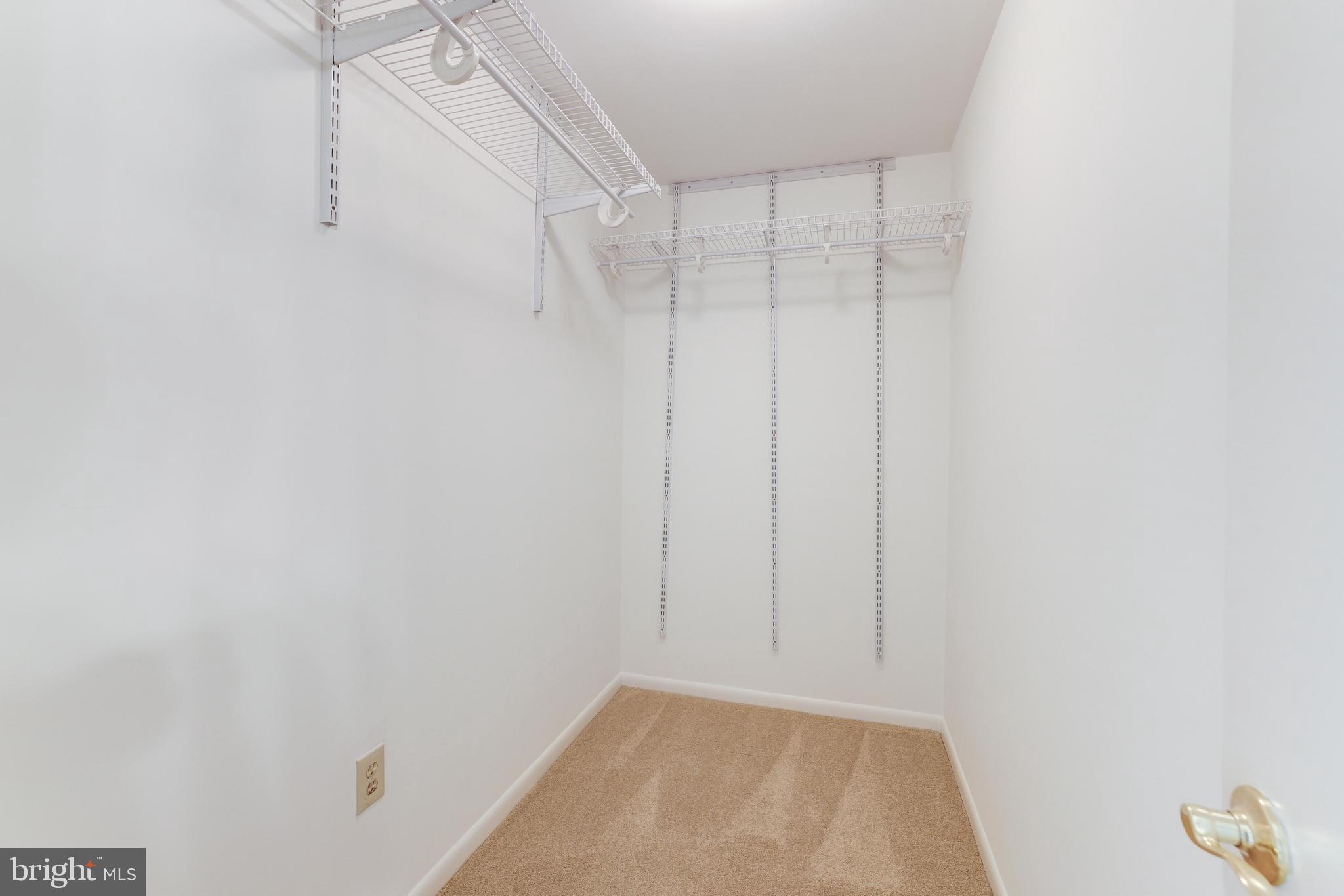 GREAT OAKS - Residential