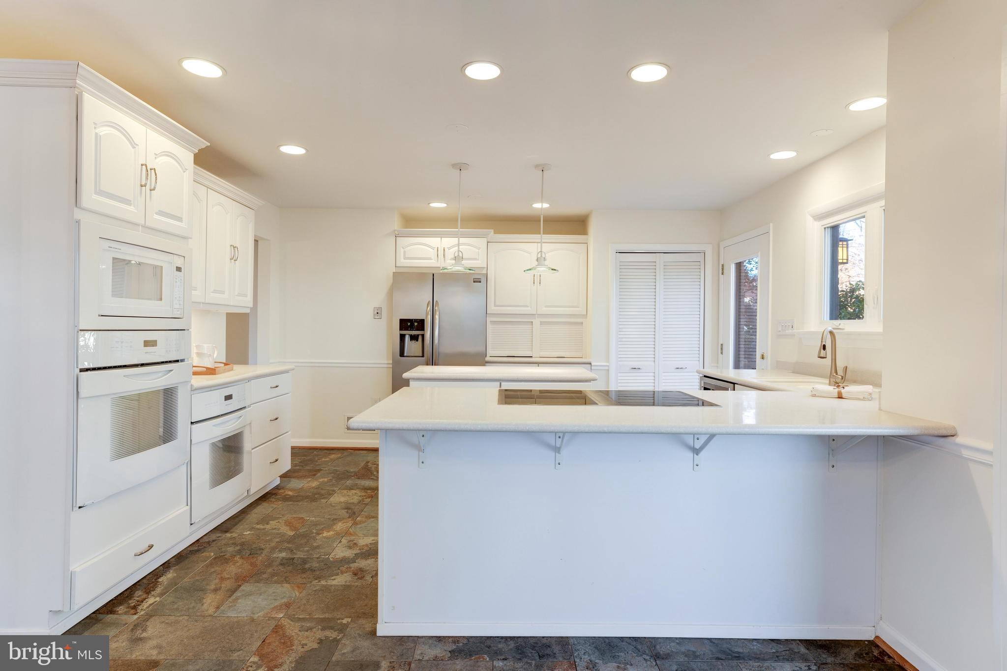 GREAT OAKS - Residential