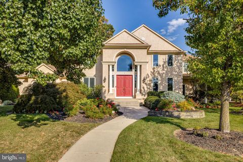 Homes For Sale - 2 Collage Court<br/> CHERRY HILL, NJ 08003