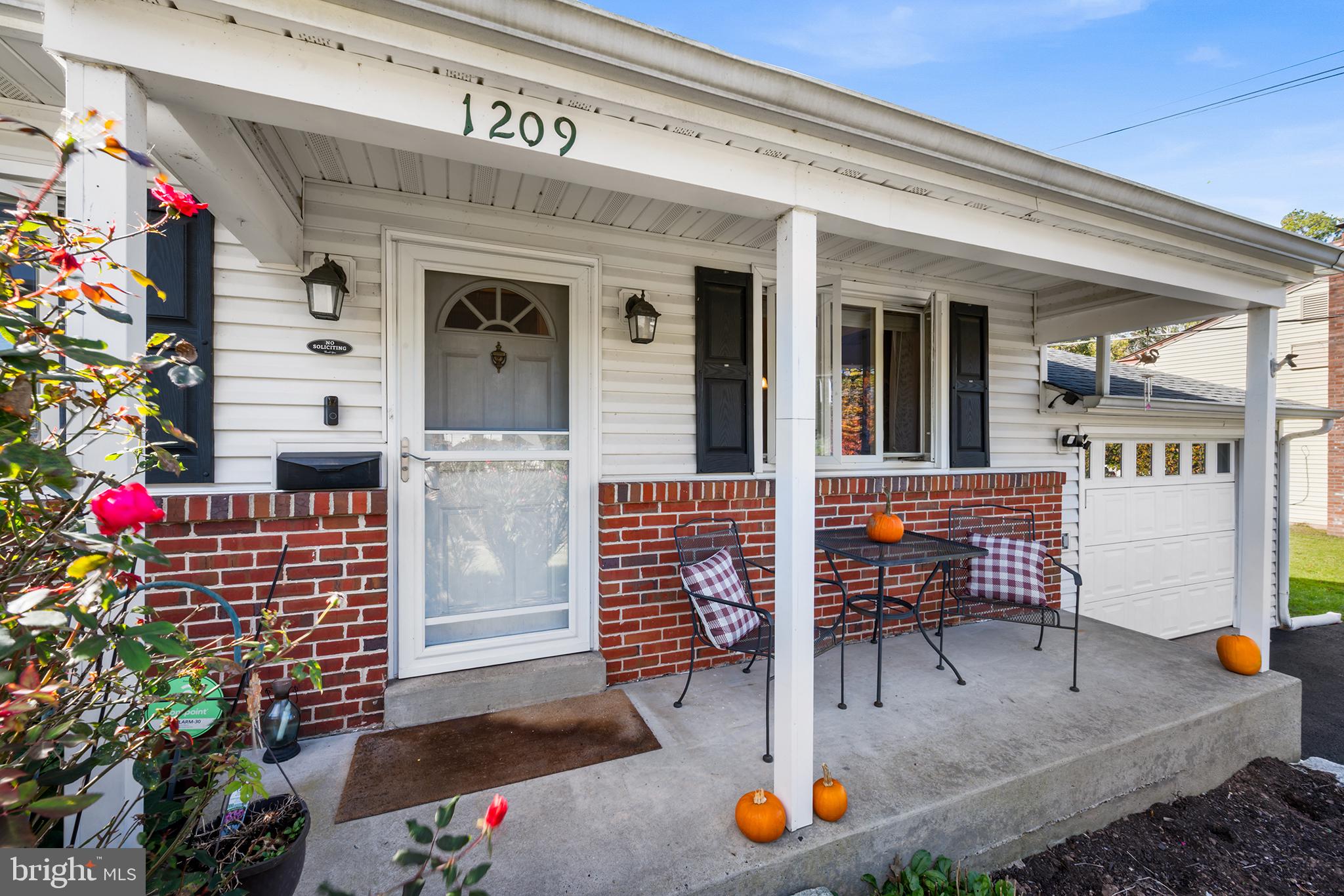 1209 LOG COLLEGE DRIVE